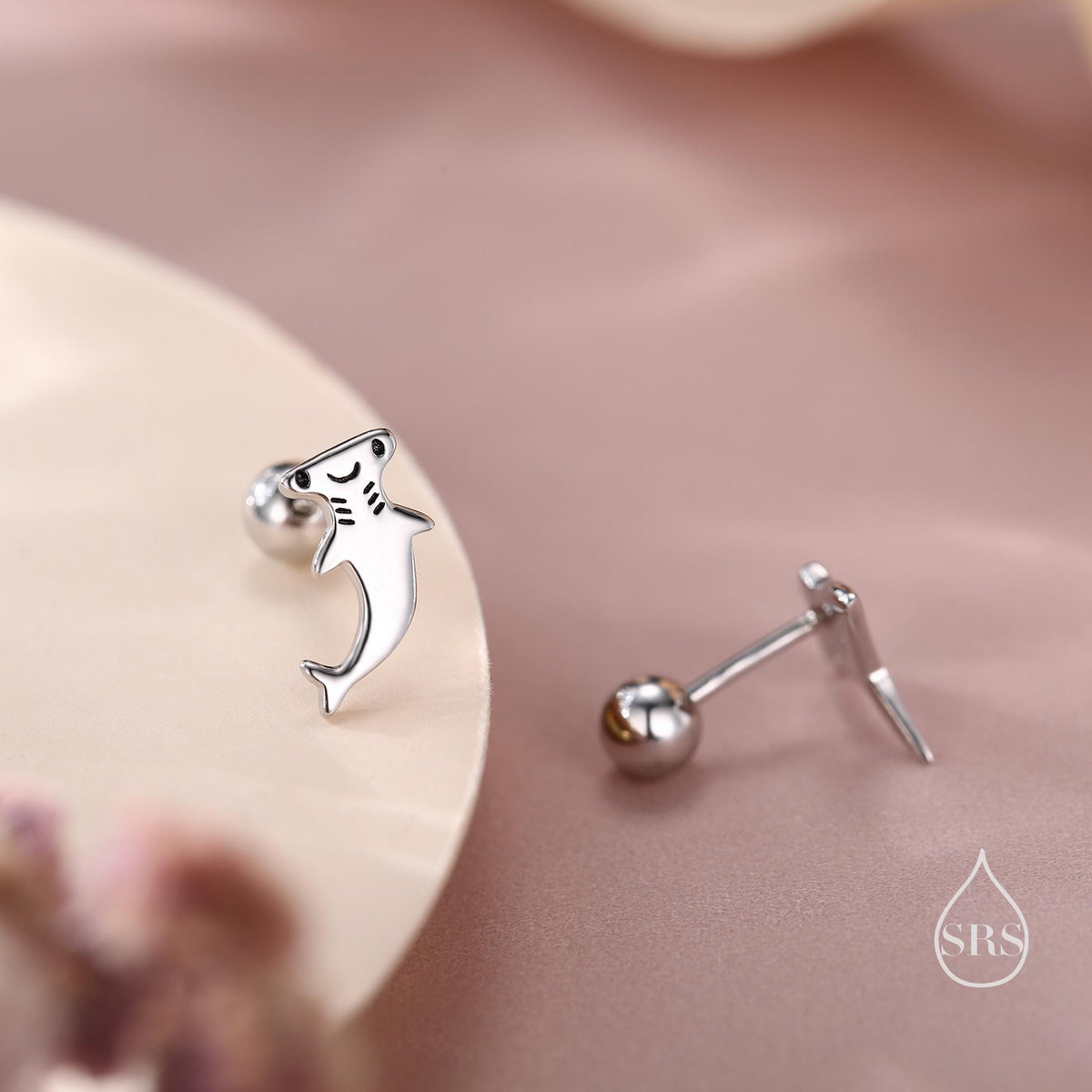 Mismatched Kawaii Hammerhead Shark & Manta Ray 18G Screw Back Earrings in Sterling Silver, Animal Earrings