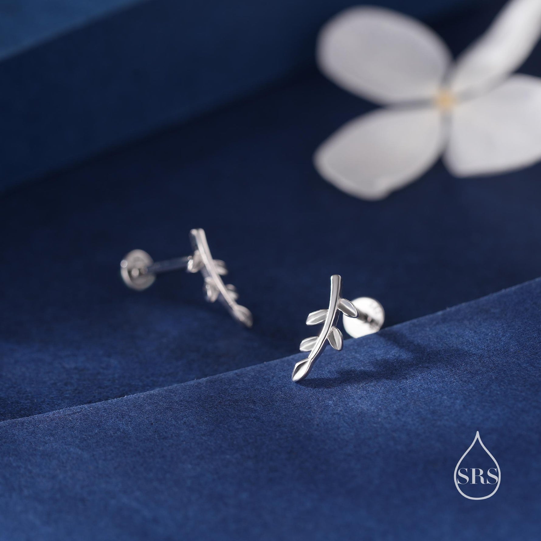 Sterling Silver Tiny Leaf 16G Internally Threaded Flat Back Earrings
