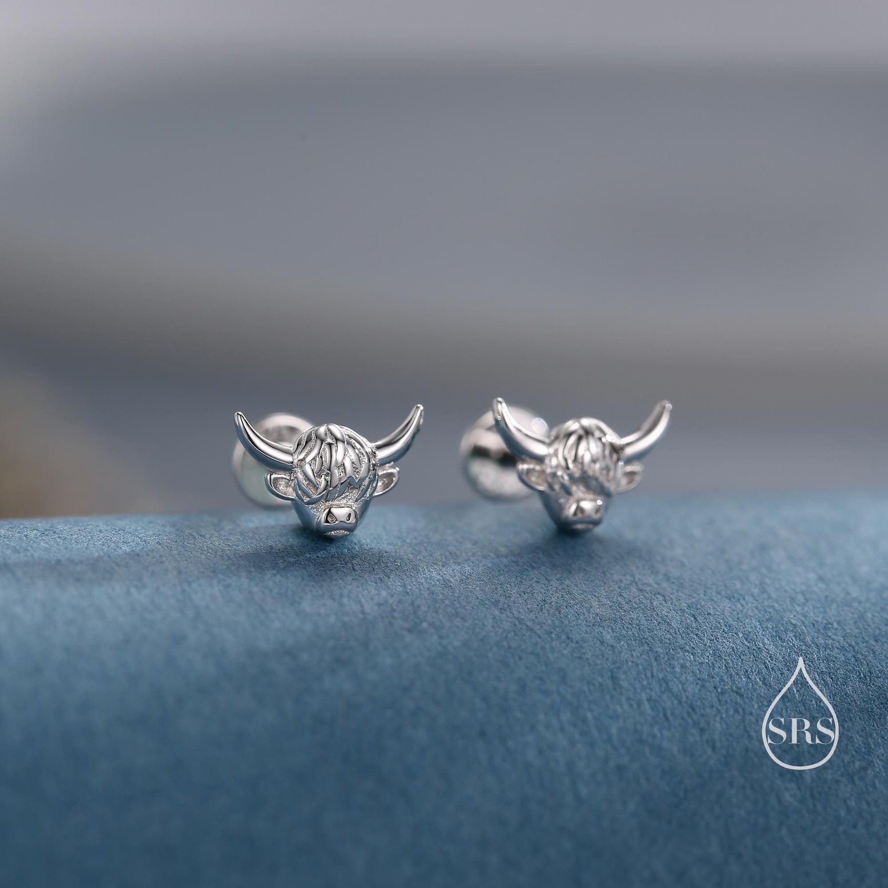 Highland Cow 16G Internally Threaded Flat Back Earrings in Sterling Silver, Animal Earrings