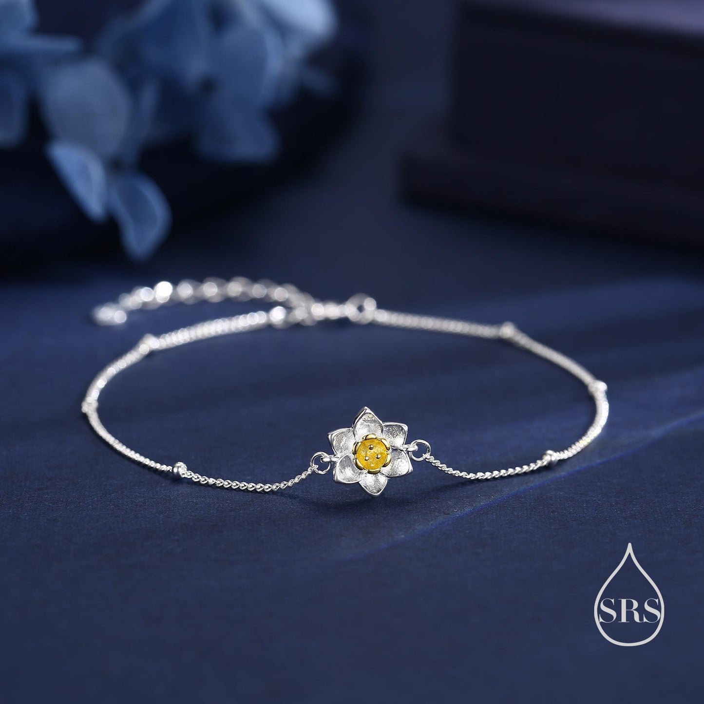 Delicate Daffodil Bracelet in Sterling Silver with a Satellite Chain, Nature Inspired Flower Jewellery,  Minimalist, Simple and Tiny