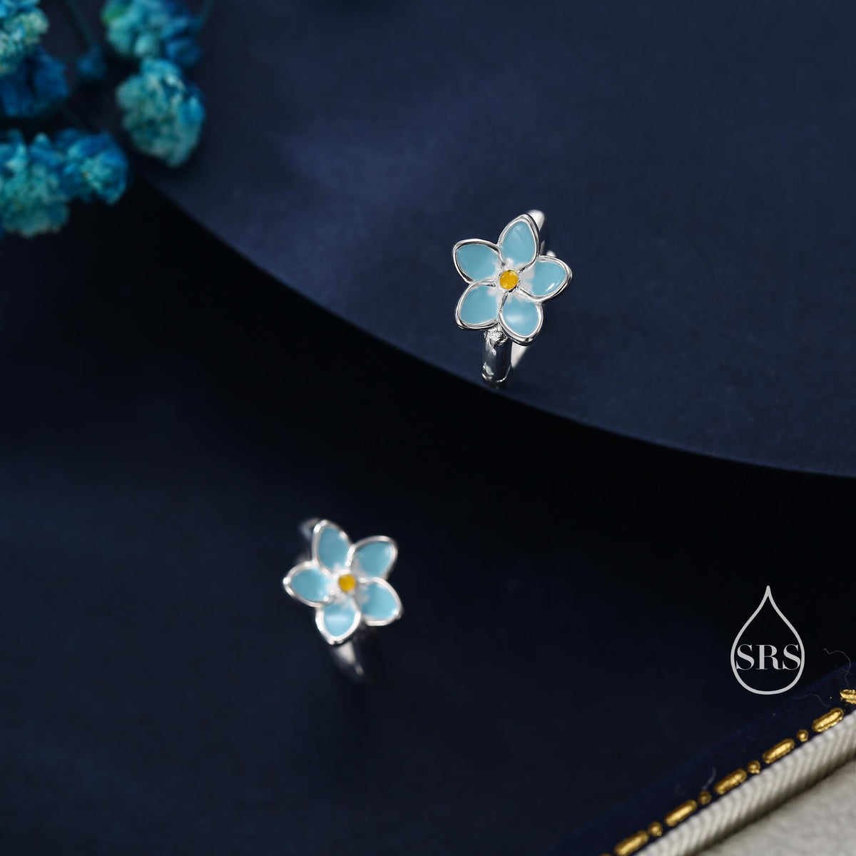 Dainty Forget Me Not Flower Huggie Hoop in Sterling Silver, Enamel Flower hoop Earrings, Forget Me Not Floral Earrings, 8mm Inner Diameter
