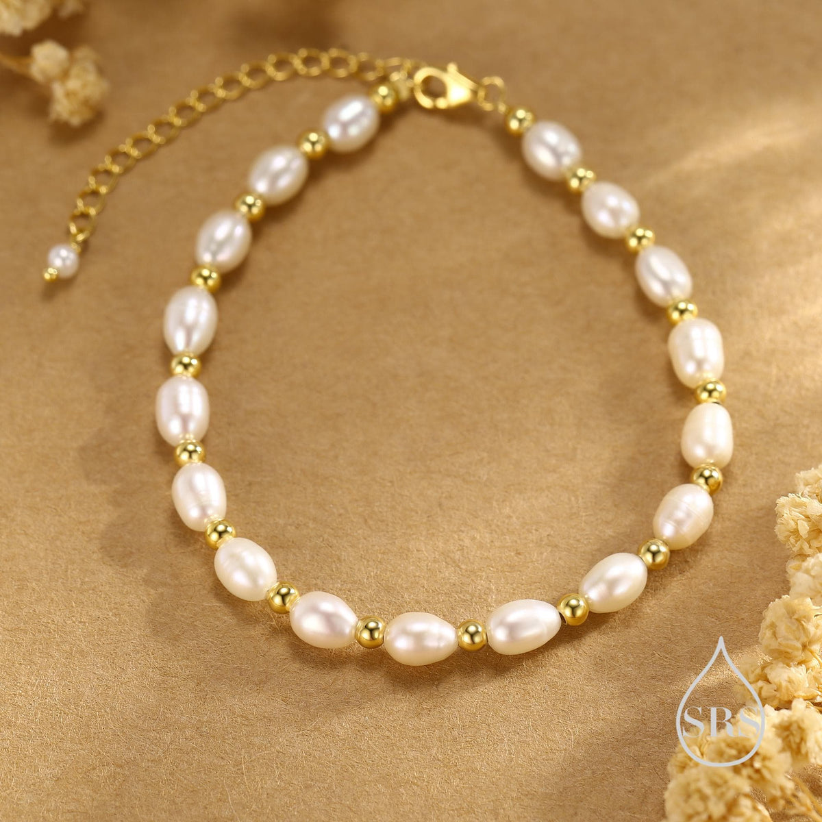 Oval Pearl and Silver Bead Bracelet