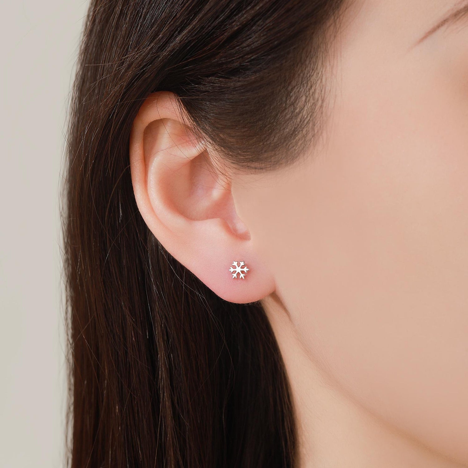 Snowflake Stud Earrings in Sterling Silver