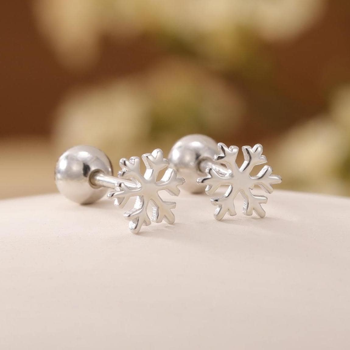 Snowflake 18G Screw Back Earrings in Sterling Silver