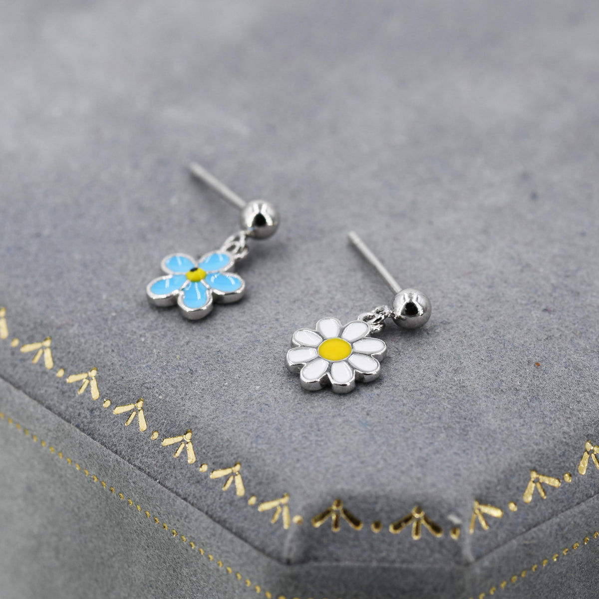 Sterling Silver Mismatched Enamel Daisy and Forget Me Not Flower Drop Stud Earrings, Dainty Asymmetric Forget-me-not and Daisy Earrings
