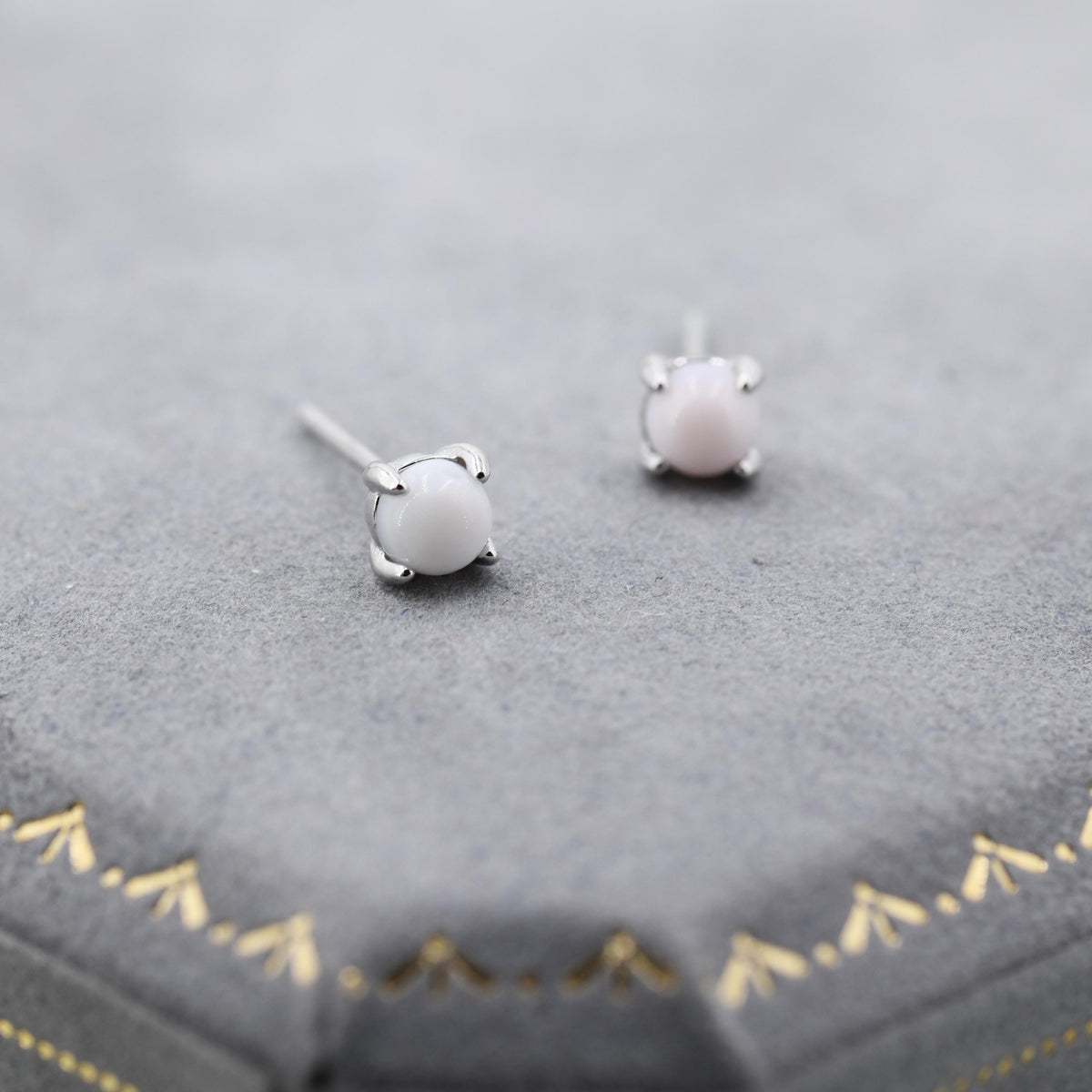 Mother of Pearl from the Queen Conch Shell Stud Earrings in Sterling Silver, 4mm, Genuine mother of pearl Stud, 4 Prongs,