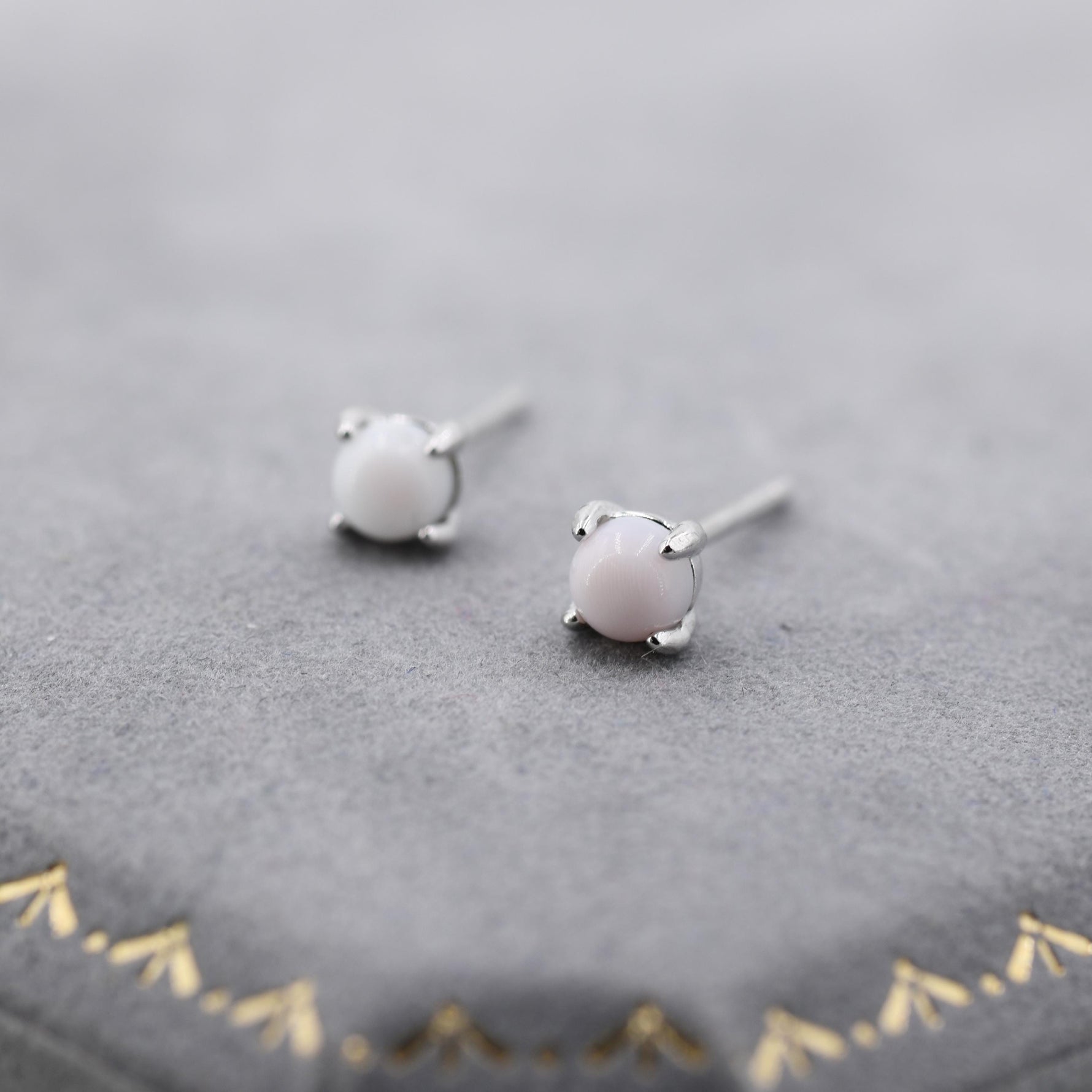 Mother of Pearl from the Queen Conch Shell Stud Earrings in Sterling Silver, 4mm, Genuine mother of pearl Stud, 4 Prongs,