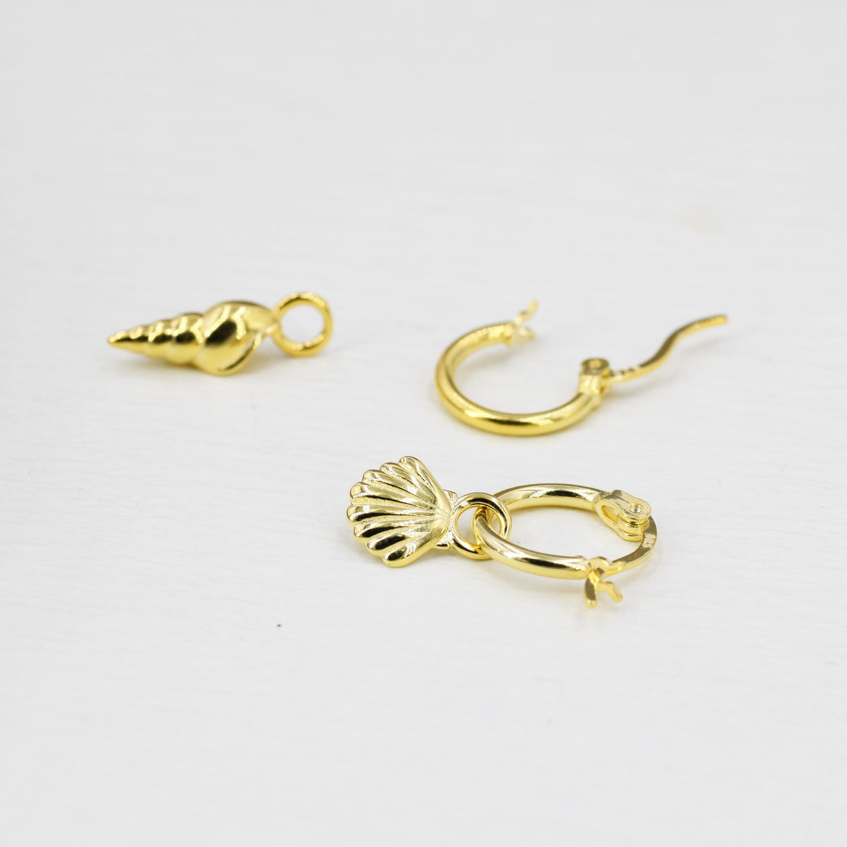 Mismatched Shell Huggie Hoops Earrings in Sterling Silver, Silver or Gold or Rose Gold, Ocean Earrings, Asymmetric Sea Shell Earrings,