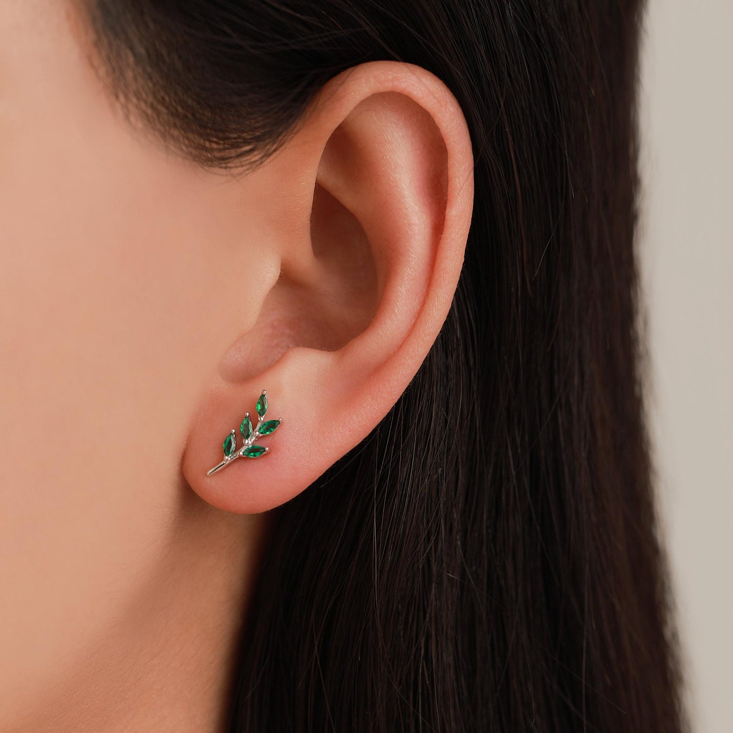 Emerald Green Leaf 16G Internally Threaded Flat Back Earrings in Sterling Silver