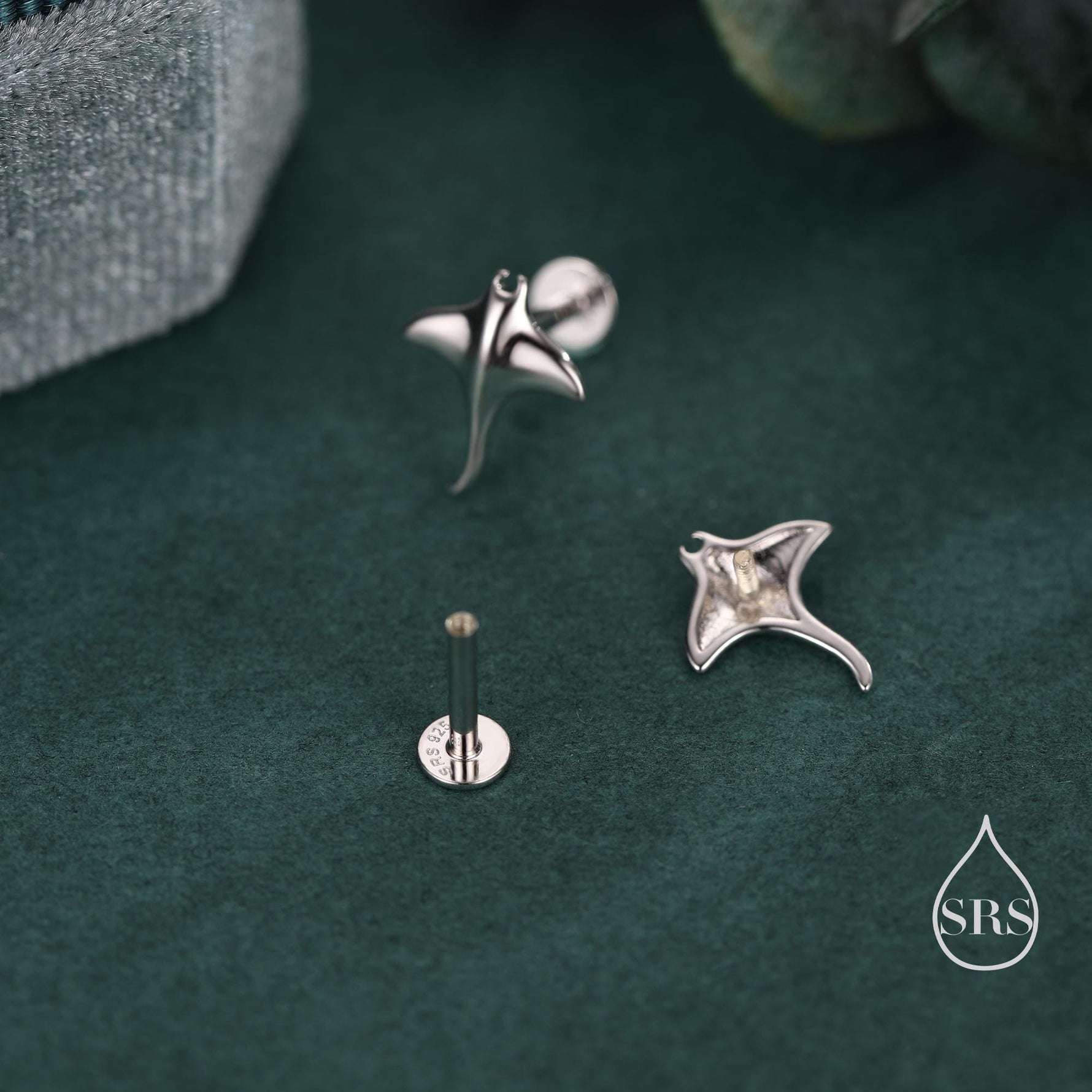 Sterling Silver Manta Ray 16G Internally Threaded Flat Back Earrings, Animal Earrings