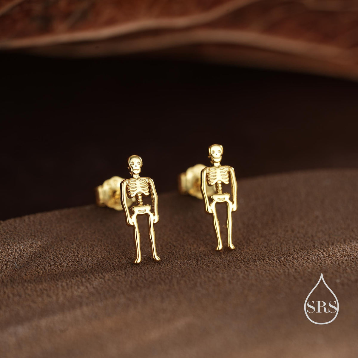 Sterling Silver Full Human Skeleton Stud Earrings – Oxidised Silver, Gold, or Rose Gold Finish, Quirky Science-Inspired Gothic Jewellery