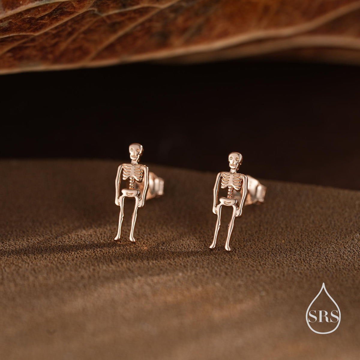 Sterling Silver Full Human Skeleton Stud Earrings – Oxidised Silver, Gold, or Rose Gold Finish, Quirky Science-Inspired Gothic Jewellery