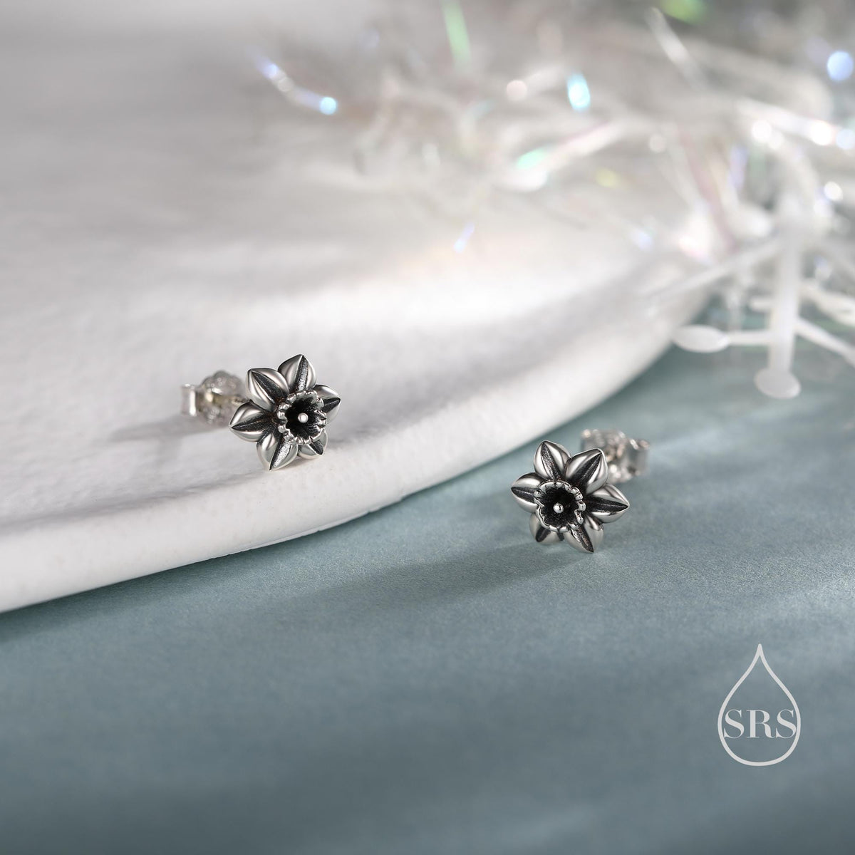 Daffodil Stud Earrings in Sterling Silver, Tiny Flower Earrings, Four Finishes, Daffodil Earrings, March Birth Flower, Gold or Rose Gold