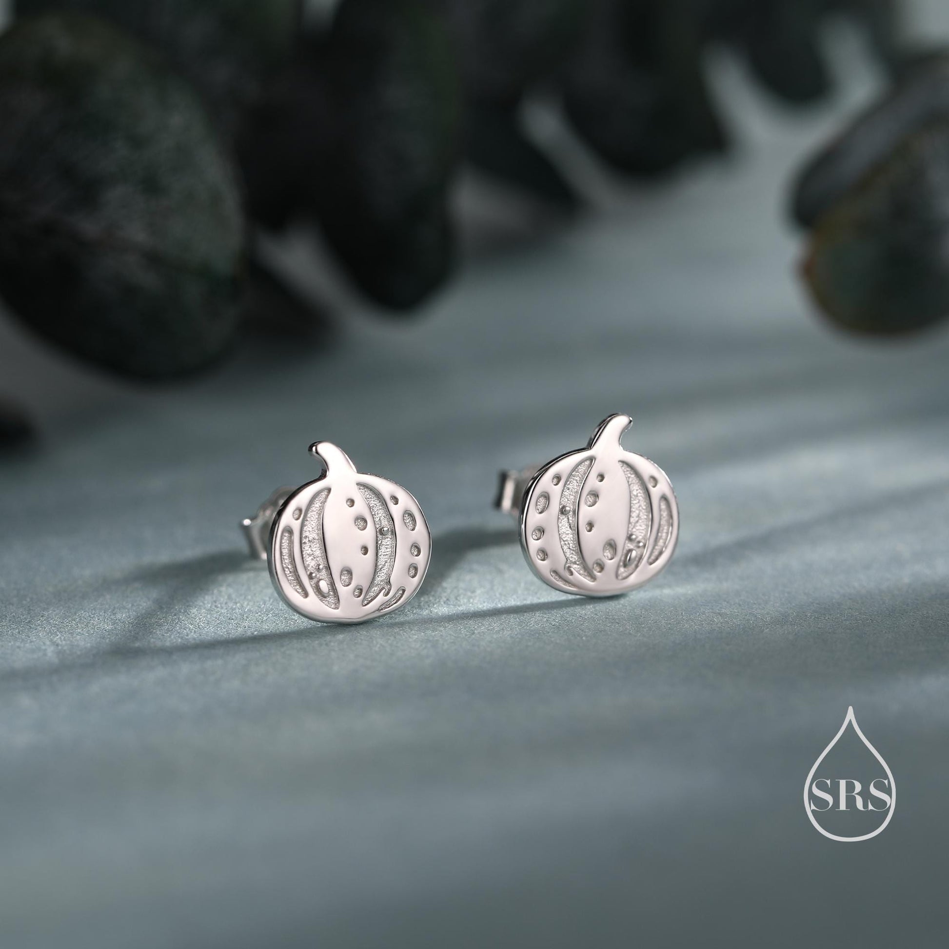 Pumpkin Squash Stud Earrings in Sterling Silver, Silver, Gold or Rose Gold, Small Stripy Pumpkin Earrings, Halloween Earrings