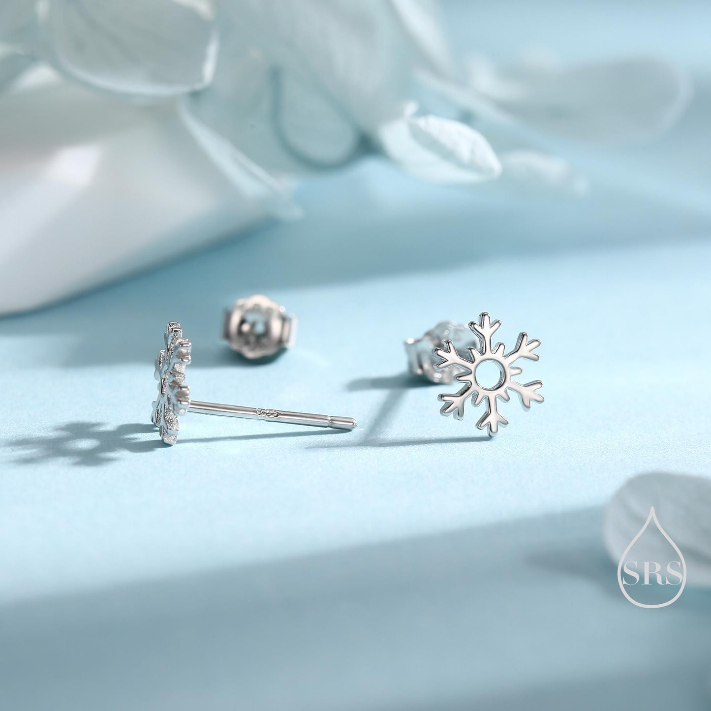 Tiny Snowflake Stud Earrings in Sterling Silver, Small Snow Earrings, Available in 3 Finishes - Silver, Gold and Rose Gold, Dainty Snowflake