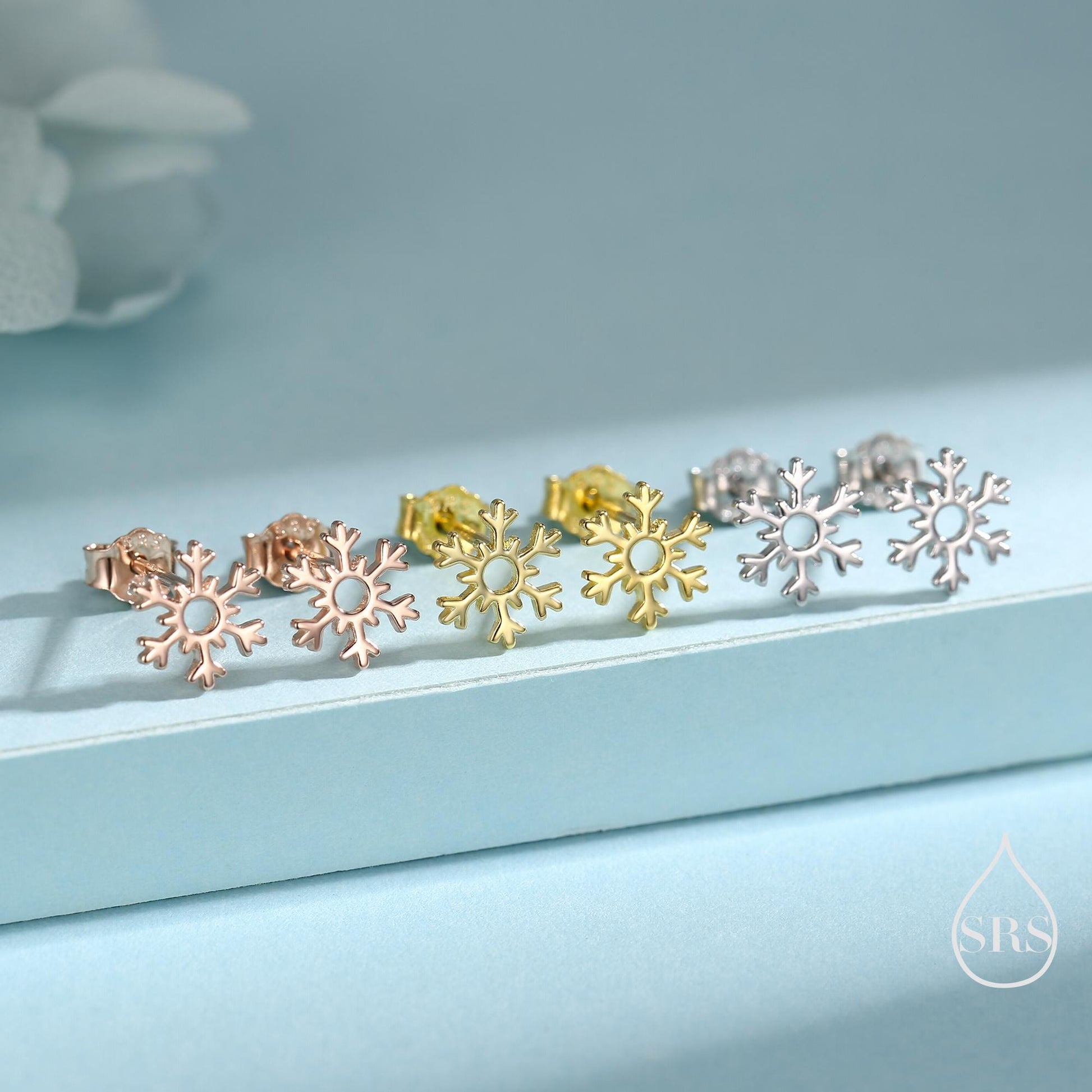 Tiny Snowflake Stud Earrings in Sterling Silver, Small Snow Earrings, Available in 3 Finishes - Silver, Gold and Rose Gold, Dainty Snowflake