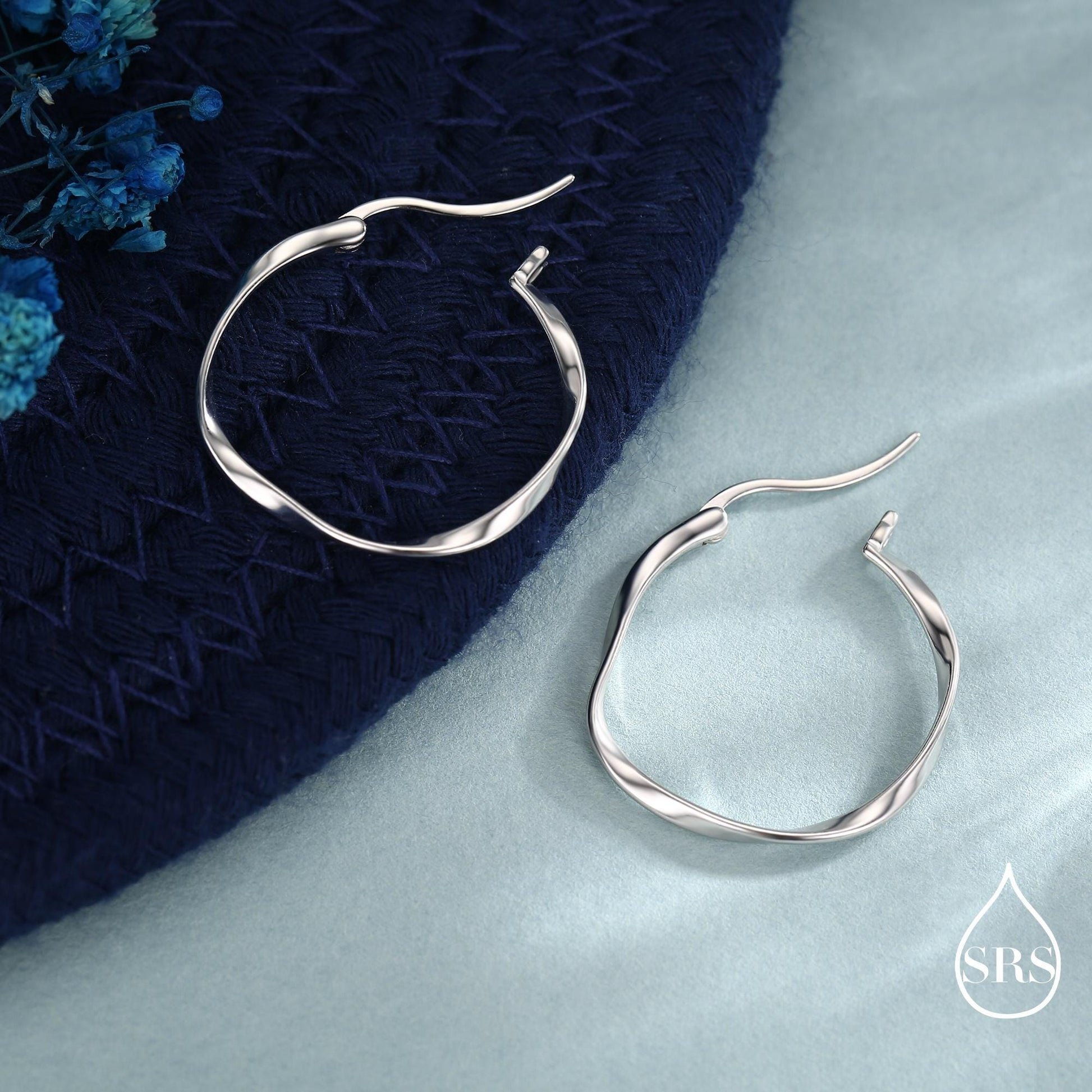Large Mobius Hoop Earrings in Sterling Silver, Silver or Gold or Rose Gold, Large Twisted hoops, 20mm Hoops, Twist Hoops