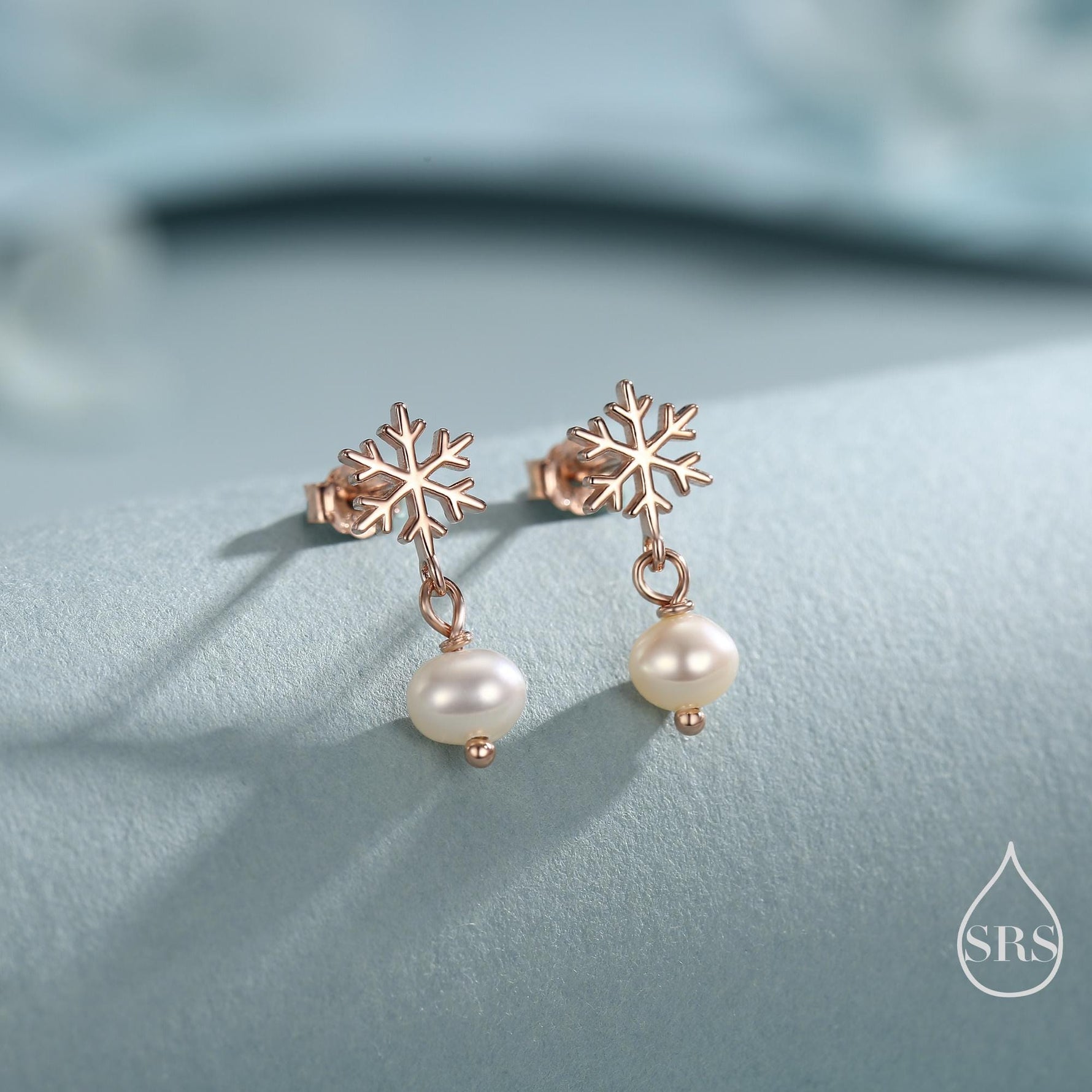 Snowflake and Natural Pearl Stud Earrings in Sterling Silver, Snow with Irregular Shape Pearls Earrings, Snowflake Earrings