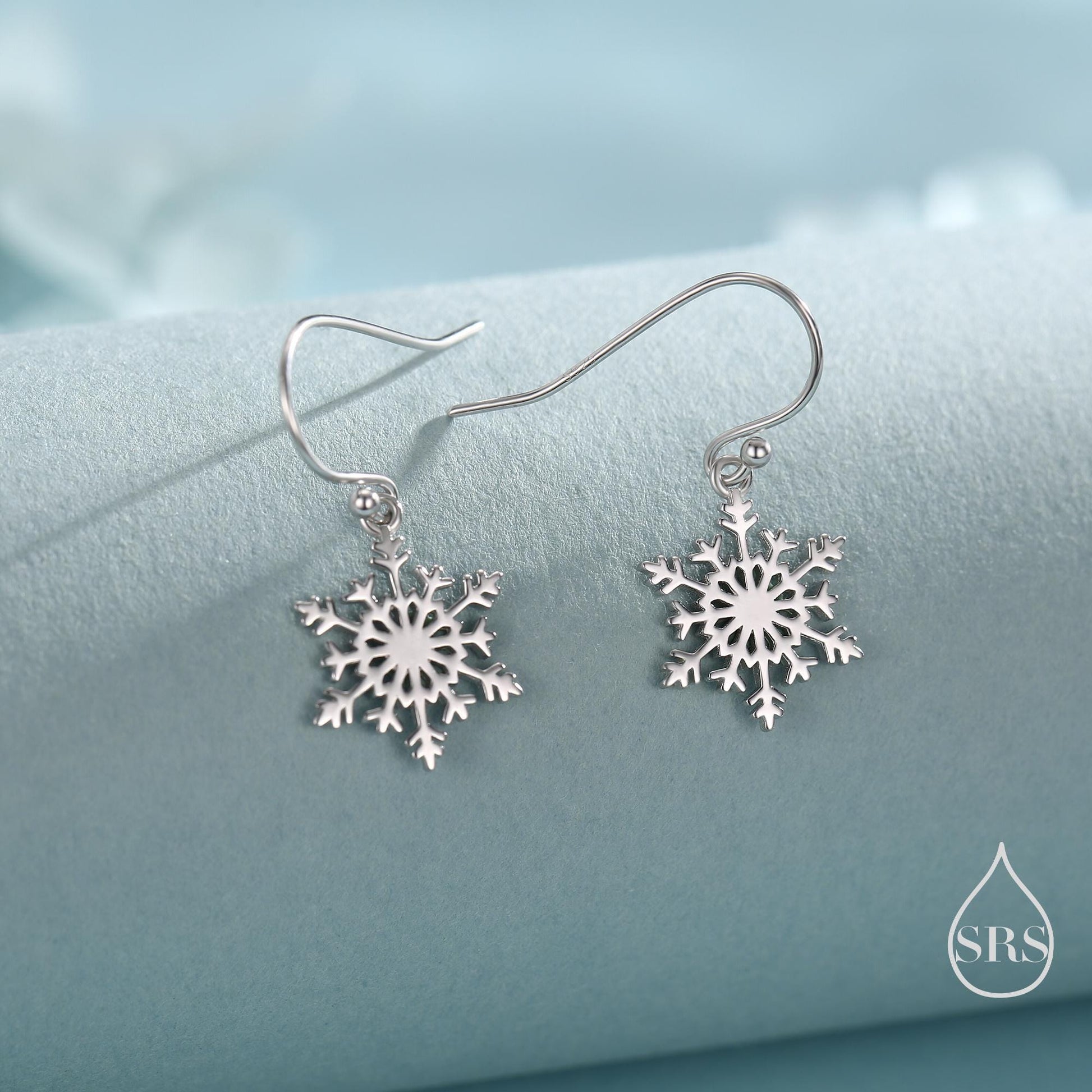 Snowflake Drop Hook Earrings in Sterling Silver, Silver, Gold or Rose Gold, Pretty Snowflake Earrings, Snow Earrings, Christmas Earrings