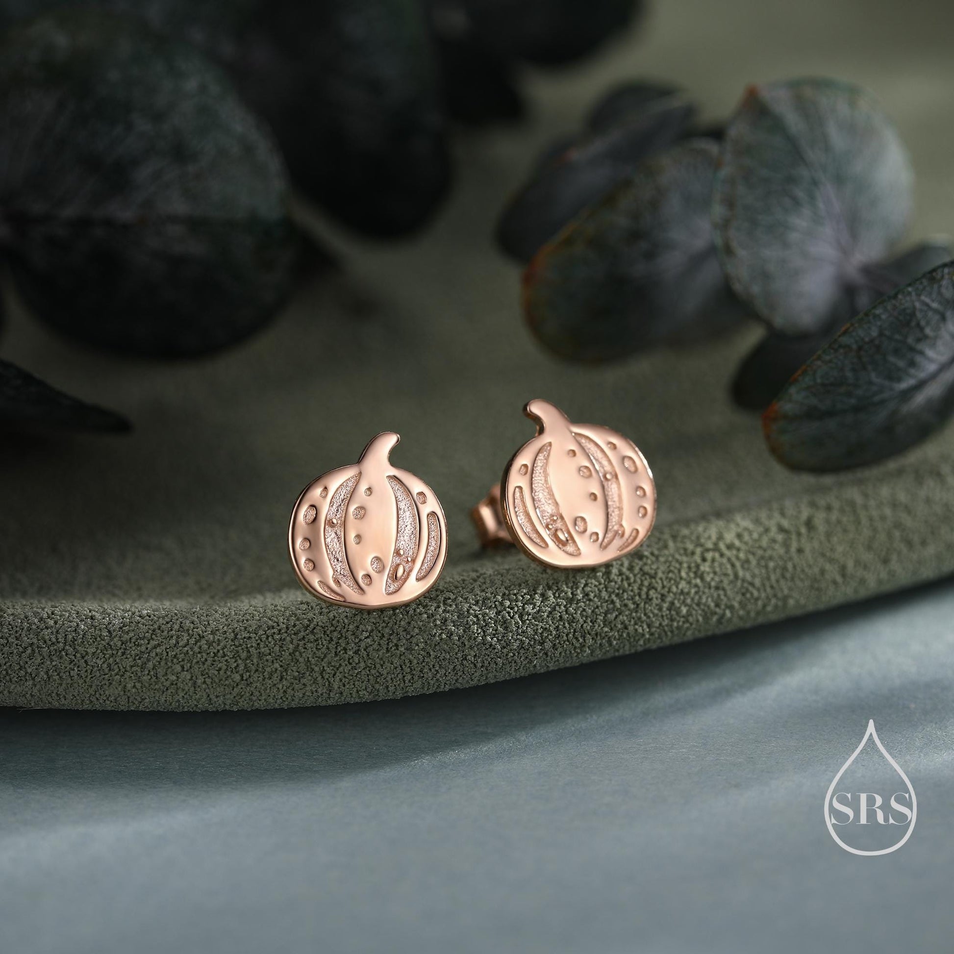 Pumpkin Squash Stud Earrings in Sterling Silver, Silver, Gold or Rose Gold, Small Stripy Pumpkin Earrings, Halloween Earrings