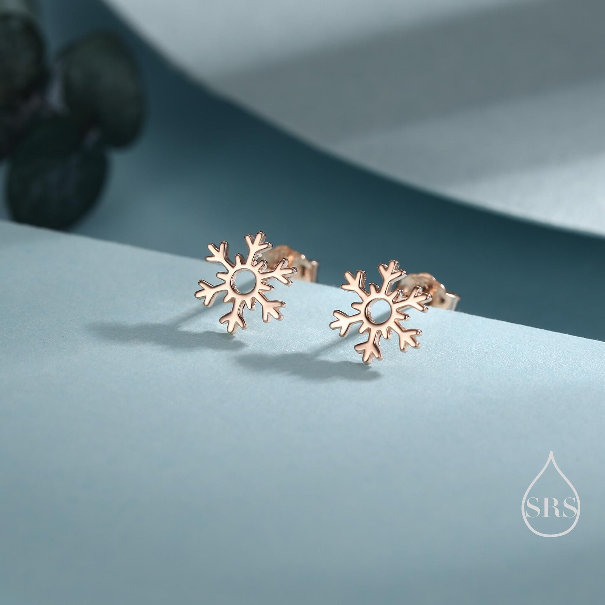 Tiny Snowflake Stud Earrings in Sterling Silver, Small Snow Earrings, Available in 3 Finishes - Silver, Gold and Rose Gold, Dainty Snowflake