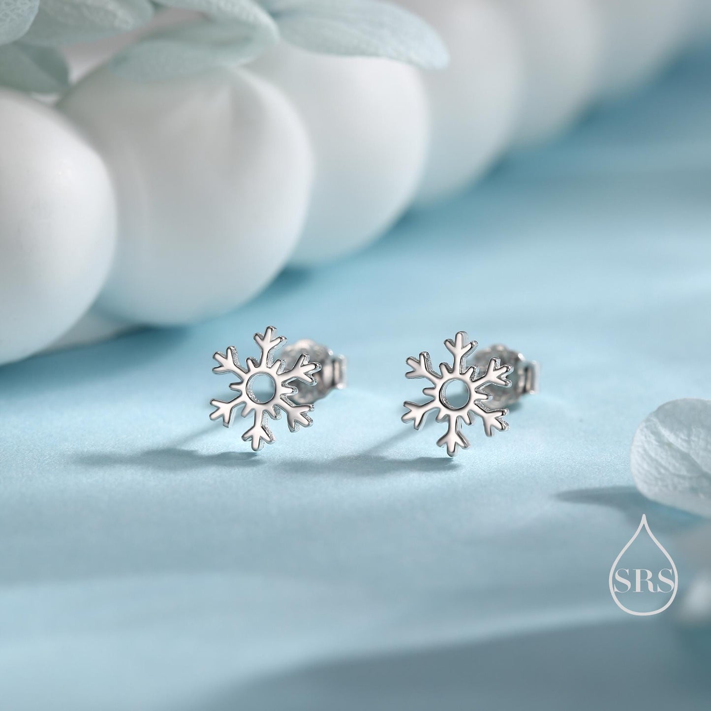 Tiny Snowflake Stud Earrings in Sterling Silver, Small Snow Earrings, Available in 3 Finishes - Silver, Gold and Rose Gold, Dainty Snowflake