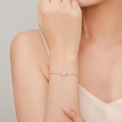 Sterling Silver Snowflake Bracelet, Silver or Gold or Rose gold, Snowflake Charm Bracelet, Extra Delicate and Dainty