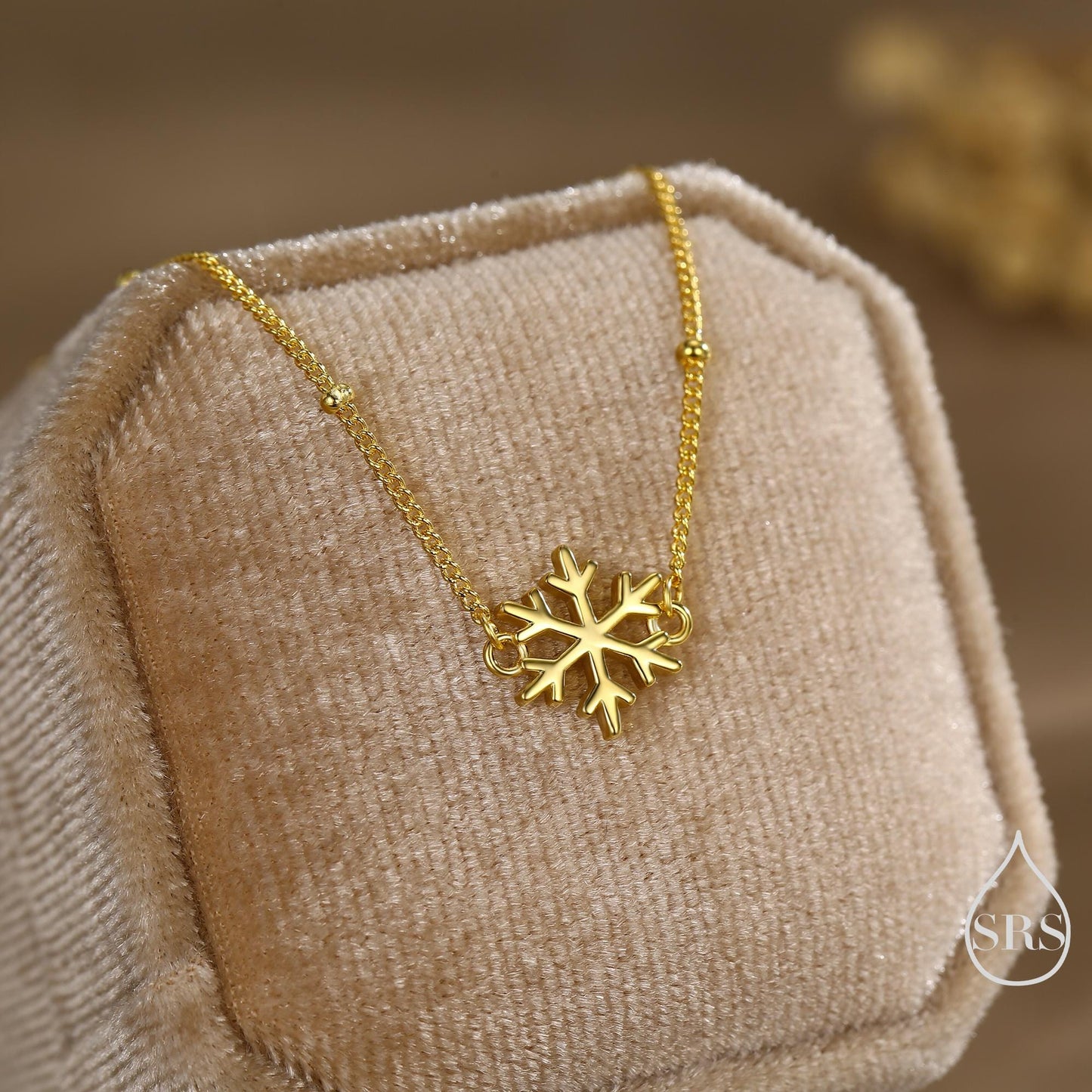 Sterling Silver Snowflake Bracelet, Silver or Gold or Rose gold, Snowflake Charm Bracelet, Extra Delicate and Dainty