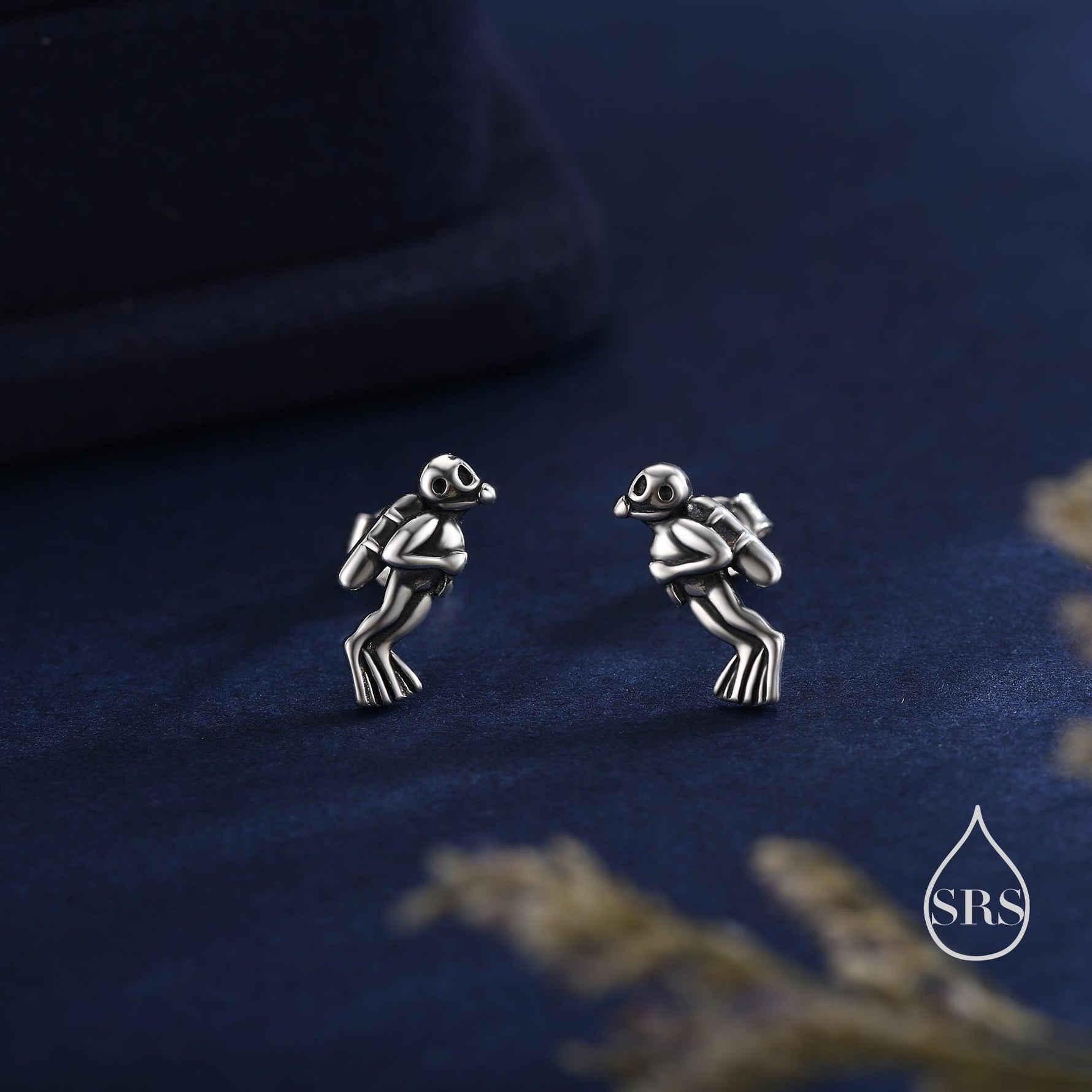Sterling Silver Scuba Diver 16G Flat Back Stud Earrings