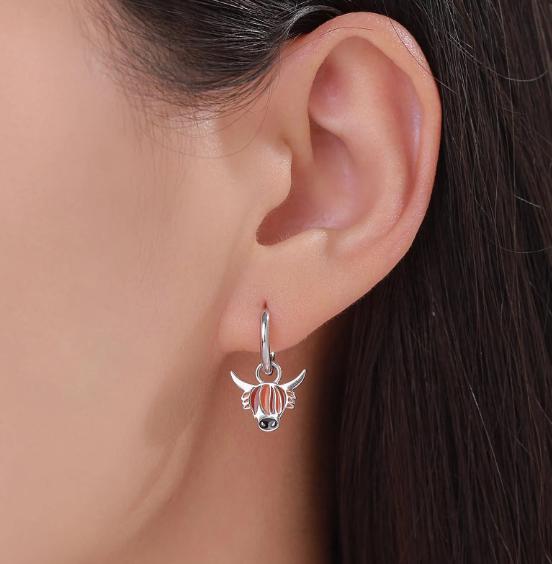 Highland Cow Charms for Huggie Hoops, Sold as a pair, Sterling Silver Charms for Earrings, Detachable, Silver or Gold, Interchangeable Charm