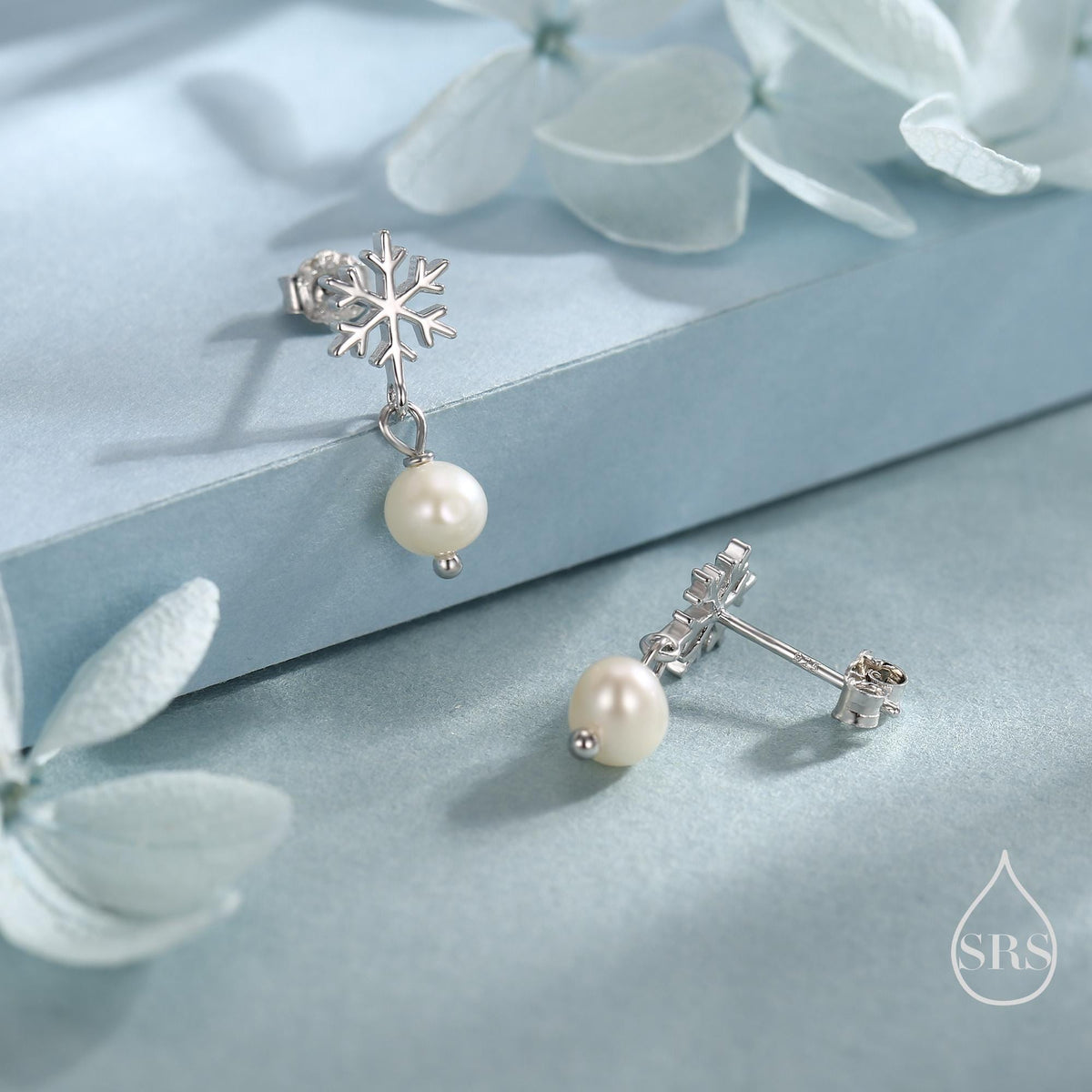 Snowflake and Natural Pearl Stud Earrings in Sterling Silver, Snow with Irregular Shape Pearls Earrings, Snowflake Earrings