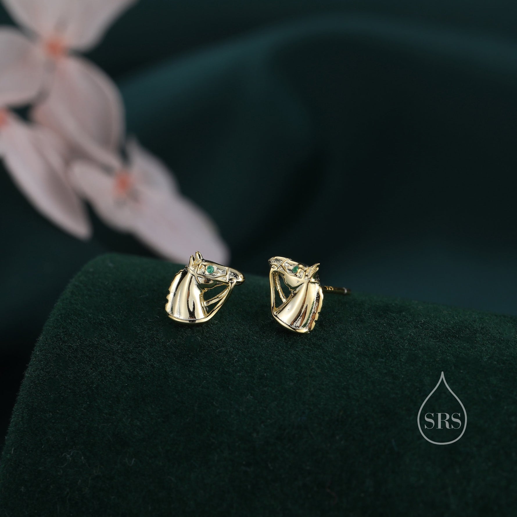 Horse Head Stud Earrings in Sterling Silver, Silver or Gold, Horse Earrings, Horse Stud, Tiny Horse Earrings