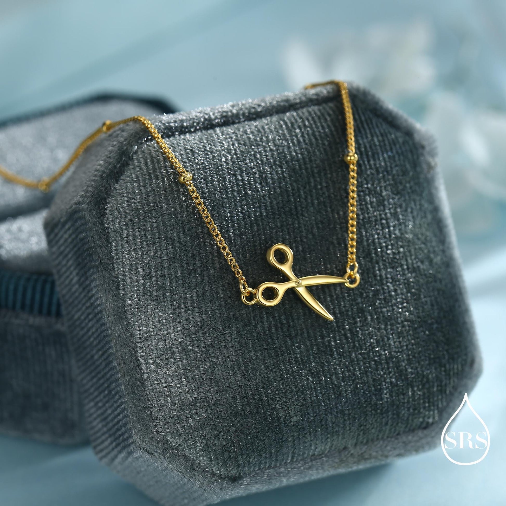 Scissors Bracelet in Sterling Silver, Silver or Gold or Rose gold, Satellite Bracelet, Solid Silver Scissors Bracelet