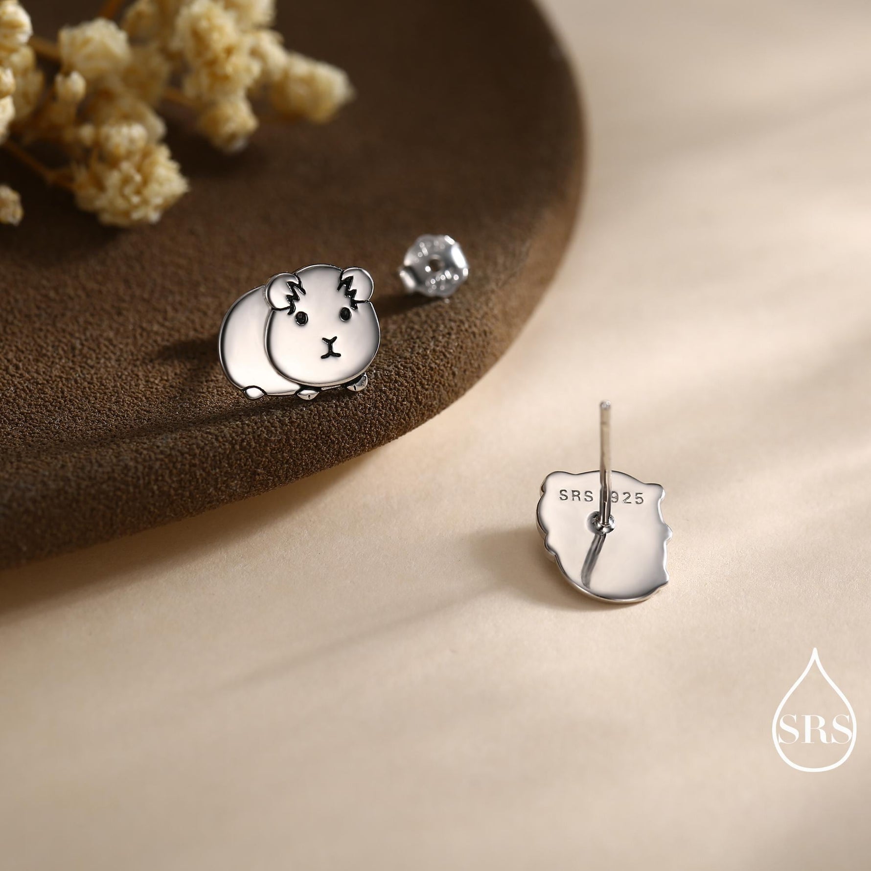 Cute Guinea Pig Stud Earrings in Sterling Silver, Silver Gold or Rose Gold, Guinea Pig Stud Earrings, Pet Earrings, Guinea Pig Earrings