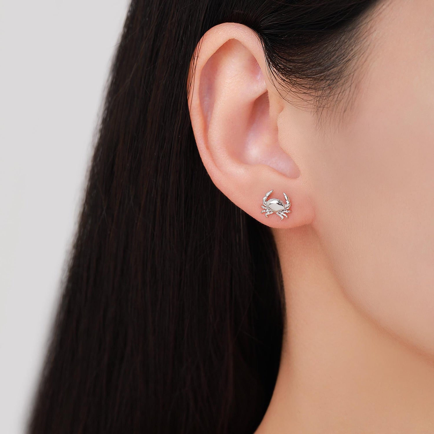 Sterling Silver Mismatched Crab and Starfish Stud Earrings, Asymmetric Ocean Creature Earrings, Cute and Quirky