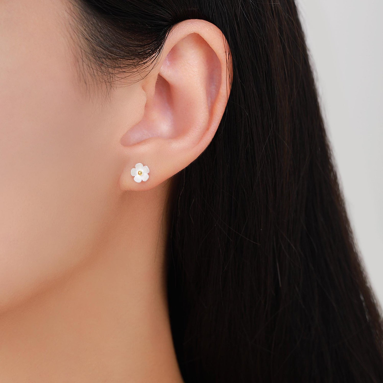 Sterling Silver Forget-me-not Flower Stud Earrings, Nature Inspired Blossom Earrings, Cute and Quirky