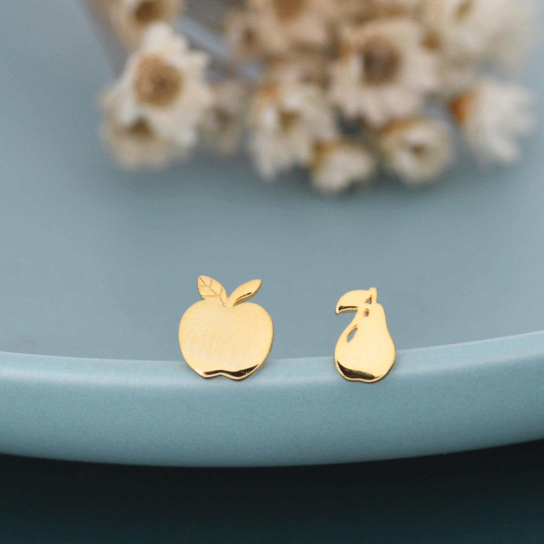 Mismatched Sterling Silver Apple & Pear Stud Earrings – Minimalist Fruit Asymmetric Earrings, Cute Nature Jewellery, Playful Gift for Her