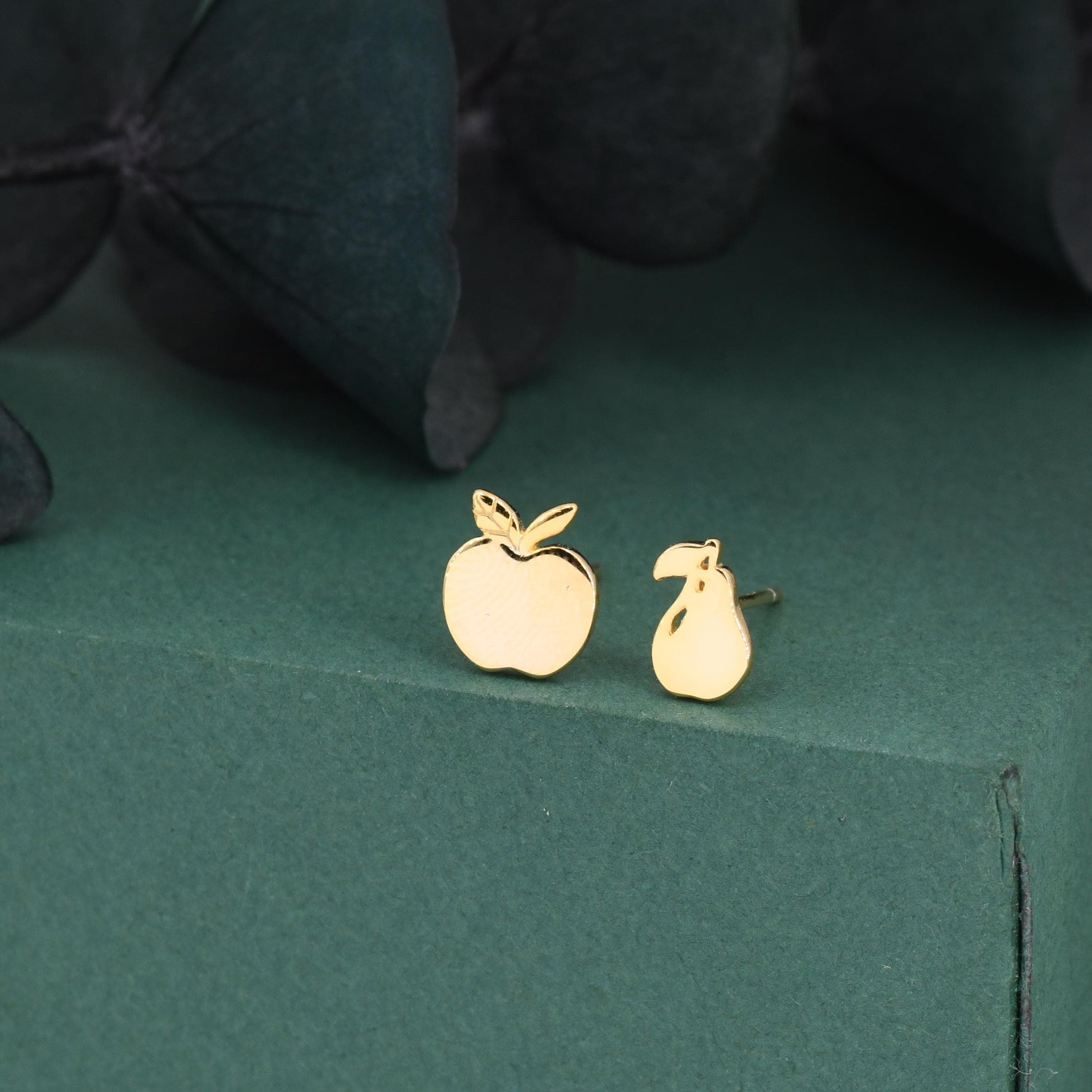 Mismatched Sterling Silver Apple & Pear Stud Earrings – Minimalist Fruit Asymmetric Earrings, Cute Nature Jewellery, Playful Gift for Her