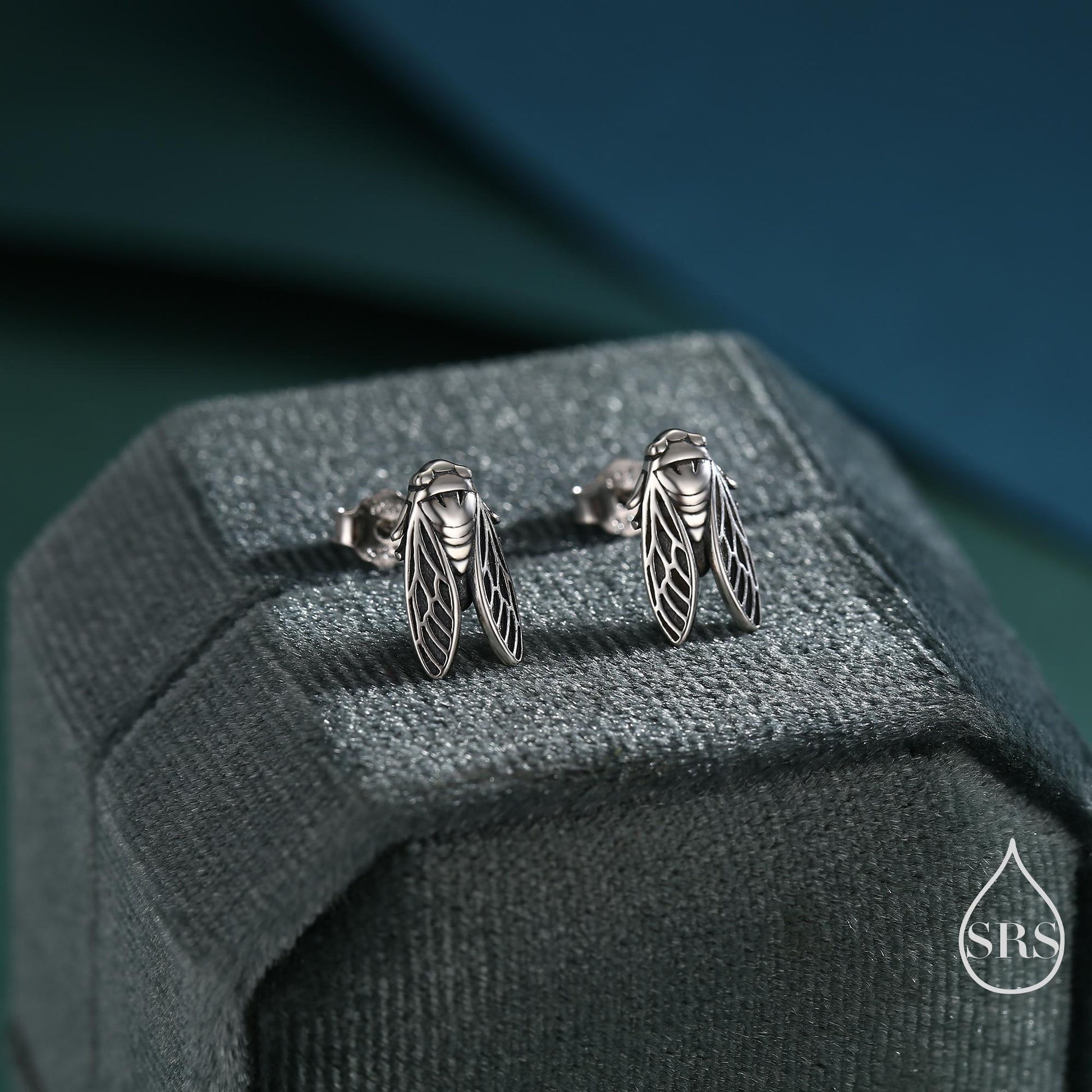 Sterling Silver Cicada Stud Earrings, Silver or Gold or Rose Gold, Cicada Insect Earrings in Sterling Silver, Animal Earrings, Fly Earrings