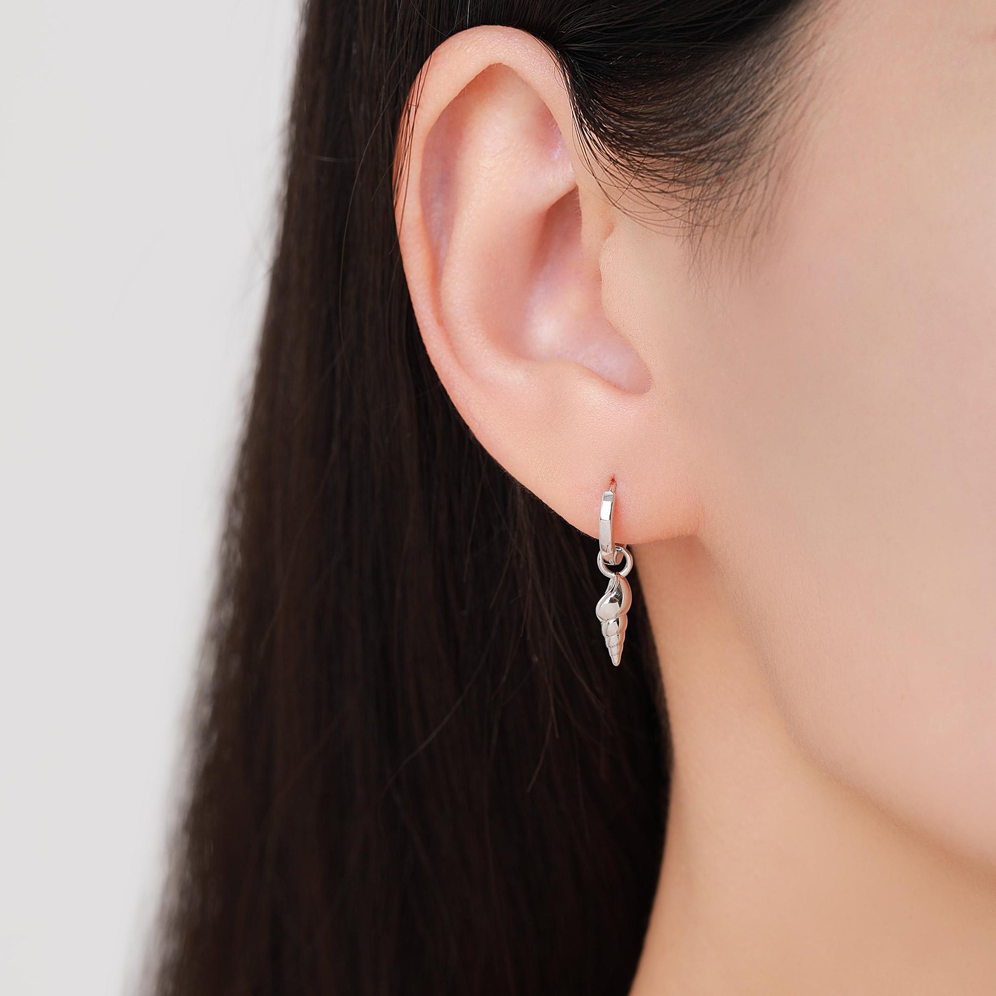 Mismatched Sea Shell Huggie Hoops Earrings in Sterling Silver, Silver or Gold or Rose Gold, Ocean Earrings, Asymmetric Sea Shell Earrings,