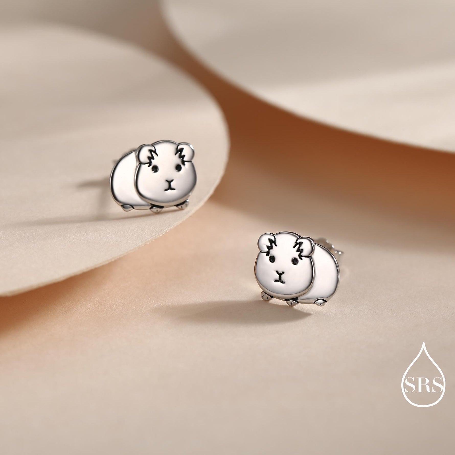 Cute Guinea Pig Stud Earrings in Sterling Silver, Silver Gold or Rose Gold, Guinea Pig Stud Earrings, Pet Earrings, Guinea Pig Earrings