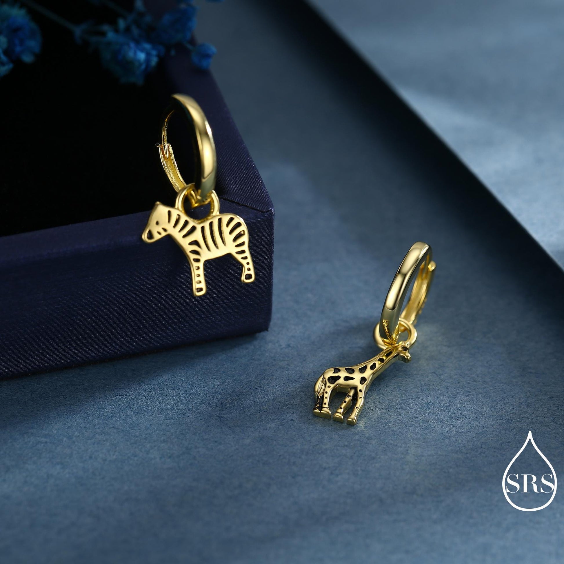 Sterling Silver Mismatched Zebra and Giraffe Hoop Earrings – Safari Animal Jewellery for Nature Lovers, Detachable Hoops