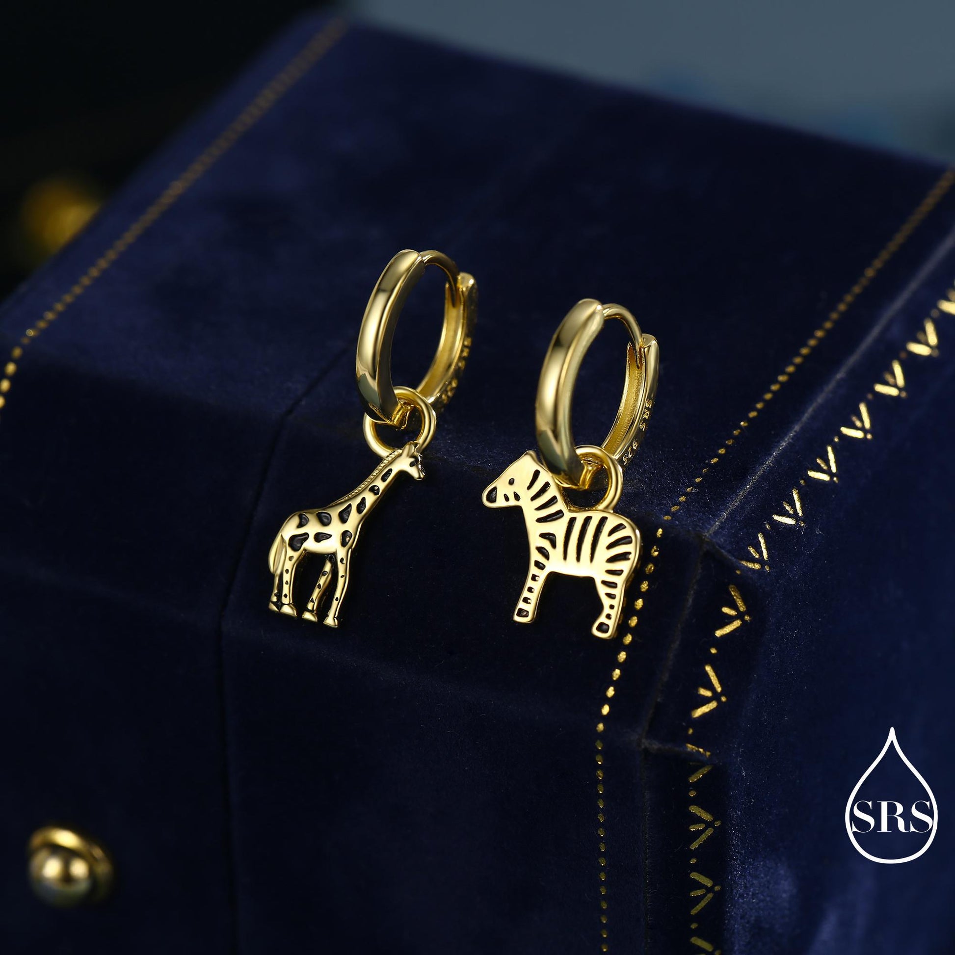 Sterling Silver Mismatched Zebra and Giraffe Hoop Earrings – Safari Animal Jewellery for Nature Lovers, Detachable Hoops