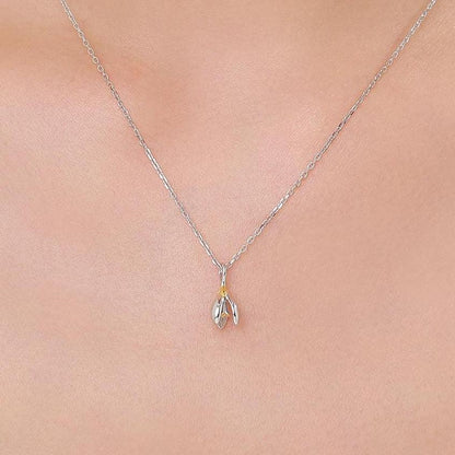 Snowdrop Flower Tiny Pendant Necklace in Sterling Silver, Nature Inspired Flower Necklace, January Birth Flower, Botanical