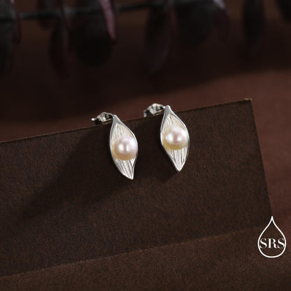 Sterling Silver Calla Lily Flower Blossom Stud Earrings with Fresh Water Pearls, Nature Inspired Pretty and Elegant Jewellery