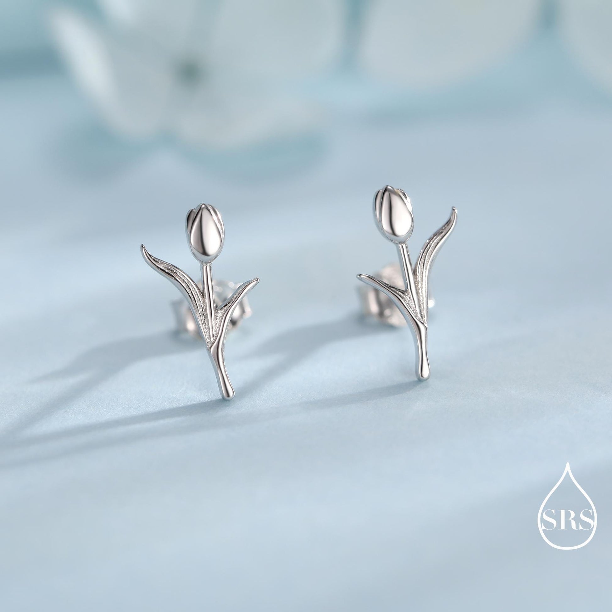 Dainty Tulip Flower Stud Earrings in Sterling Silver, Silver, Gold or Rose Gold Finish, Flower Earrings, Tulip Earrings, Spring Earrings