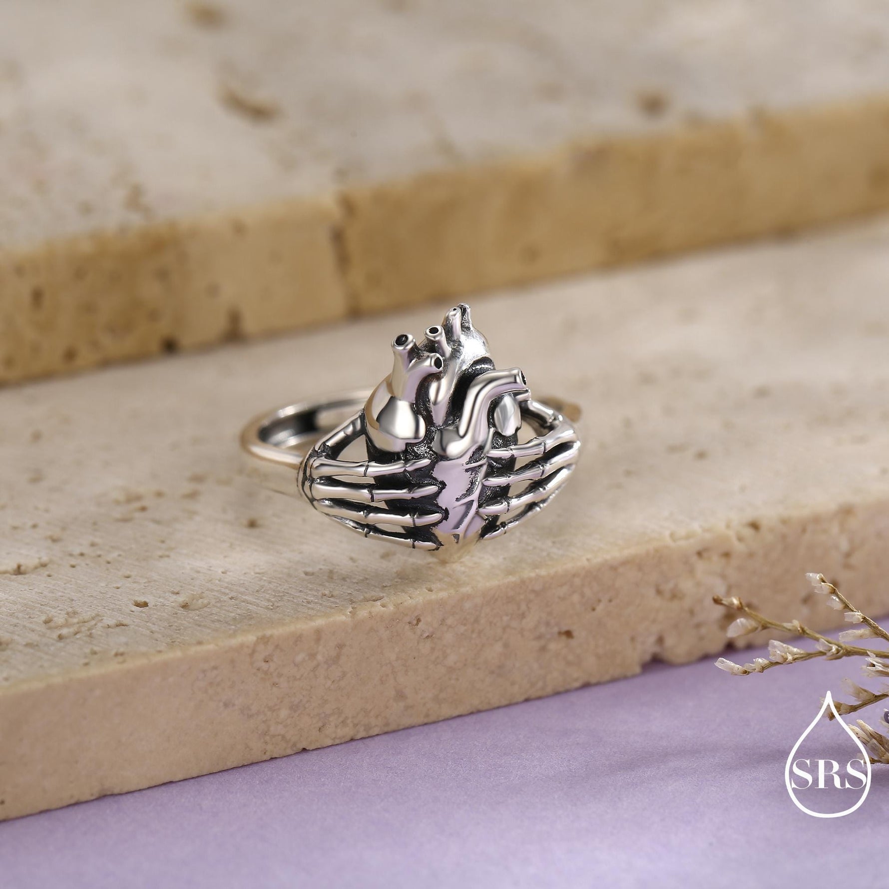 Anatomical Heart & Skeleton Hands Sterling Silver Ring, Oxidised Silver Heart in Hand Ring, Gothic Romantic Ring