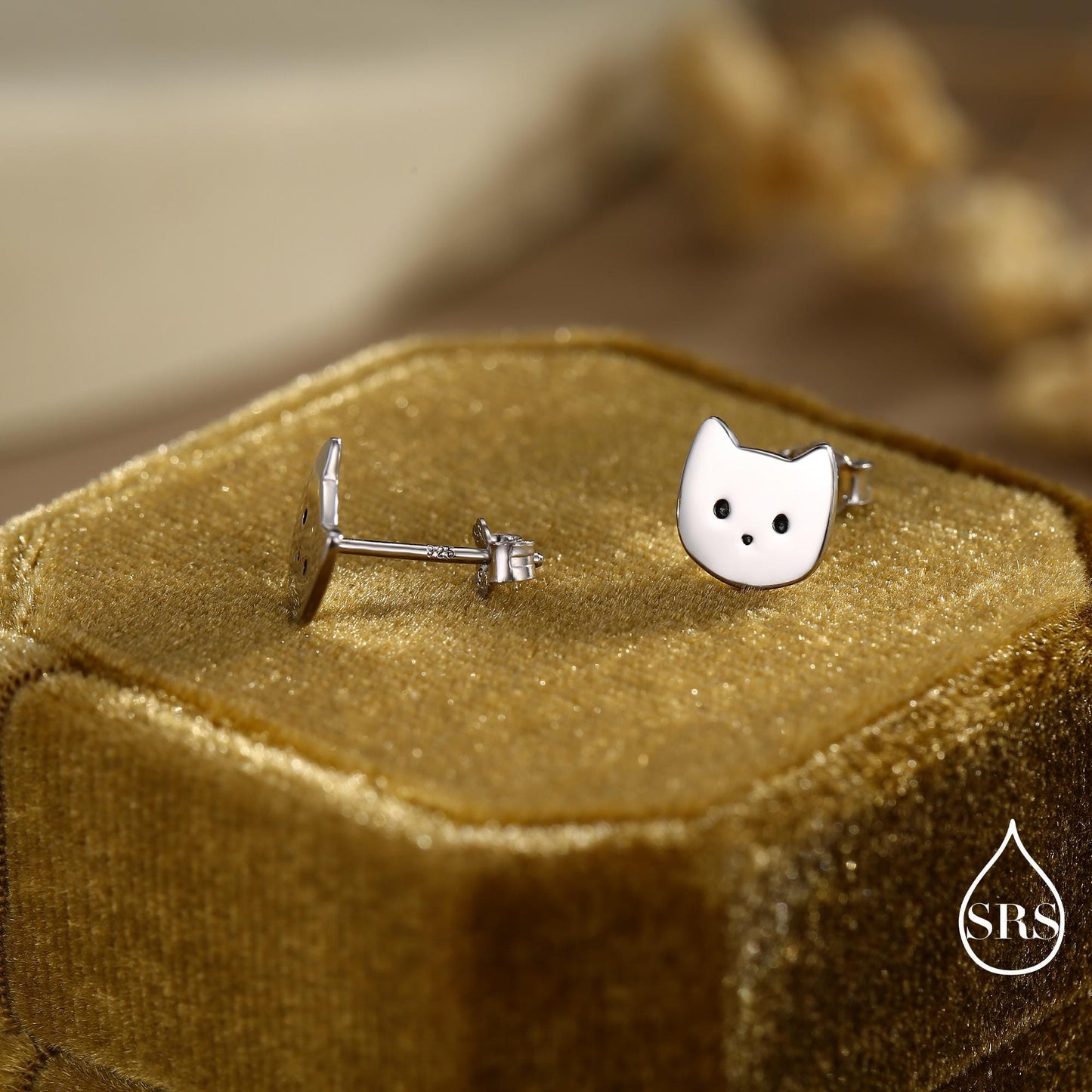 Sterling Silver Super Cute Kitty Cat Stud Earrings, Cat Lady Earrings, Fun and Quirky Animal Lover, Cat Earrings