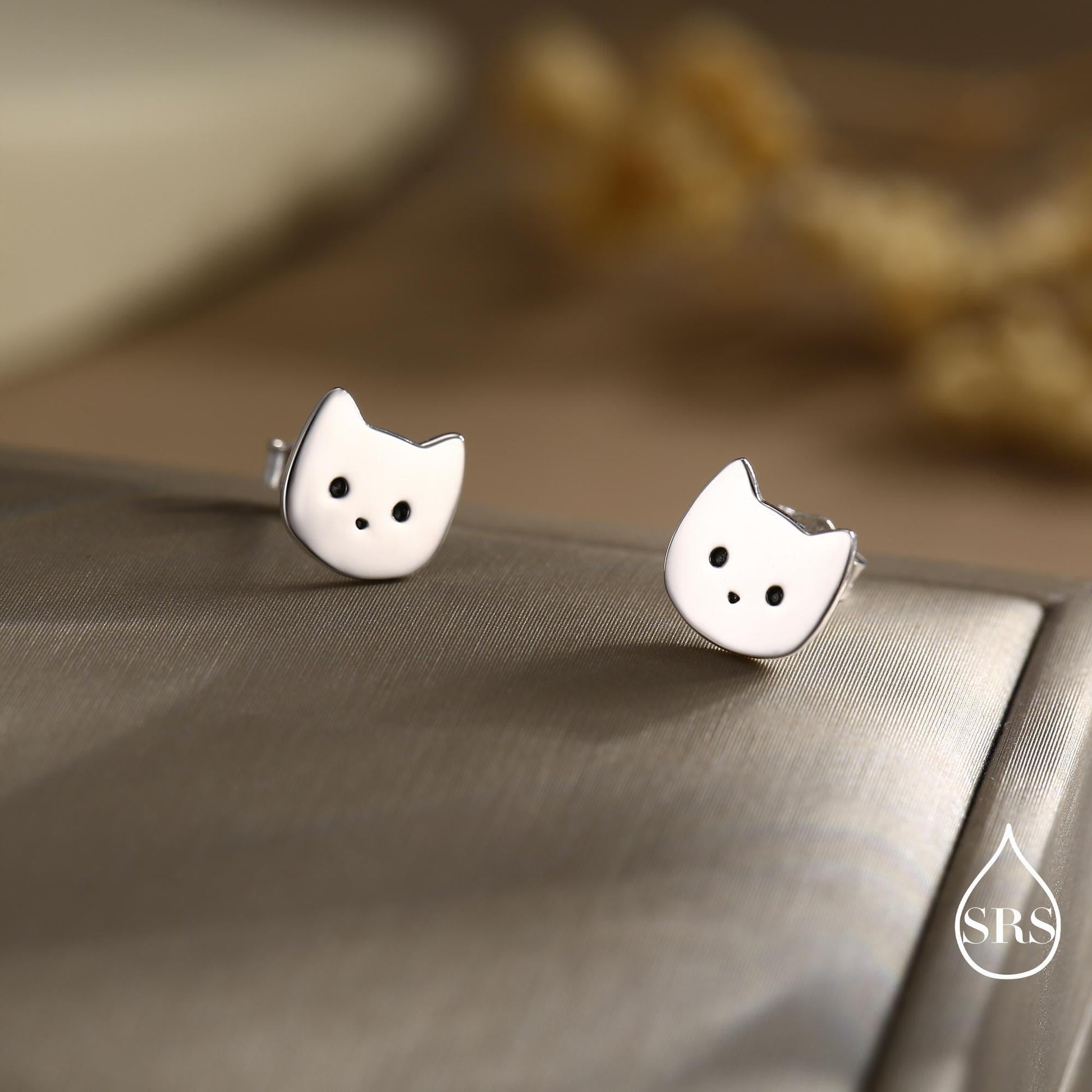 Sterling Silver Super Cute Kitty Cat Stud Earrings, Cat Lady Earrings, Fun and Quirky Animal Lover, Cat Earrings