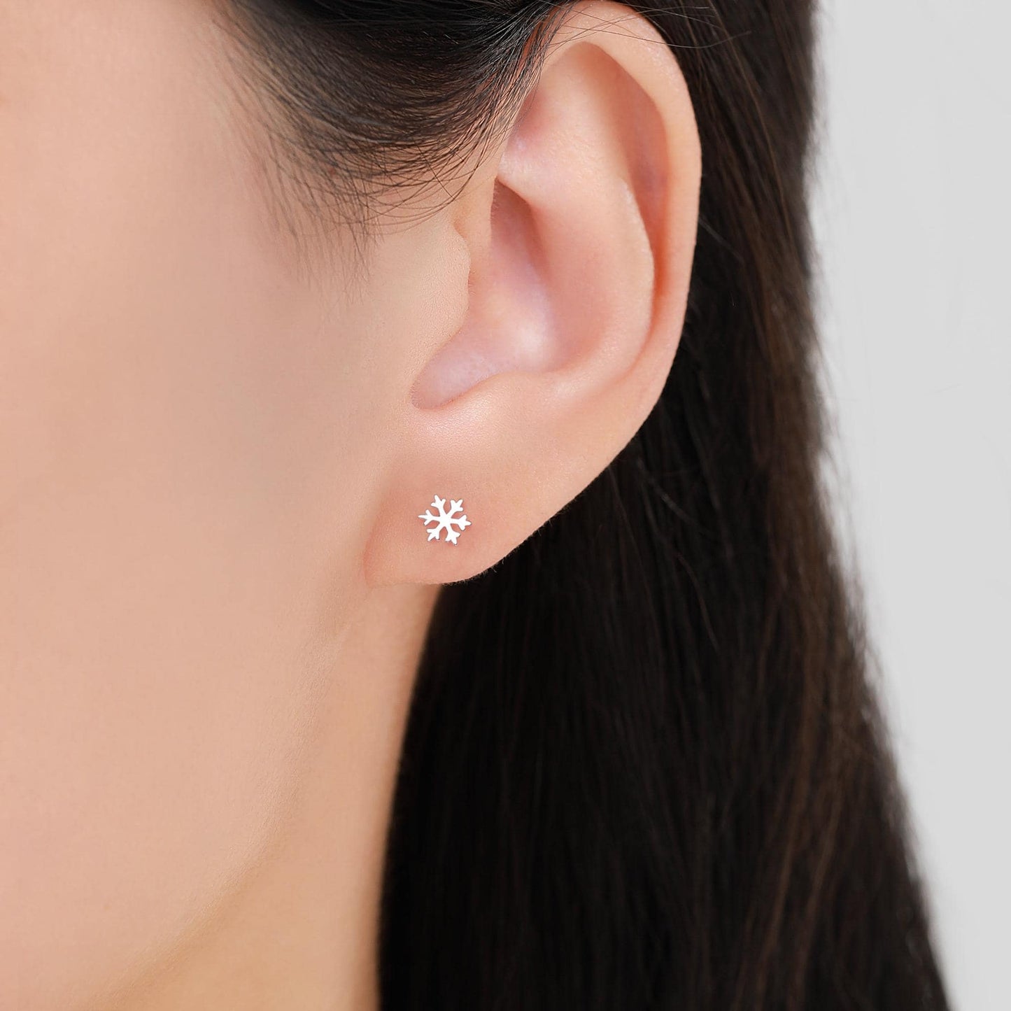 Snowflake Stud Earrings in Sterling Silver, Snow Earrings, Available in Three Finishes - Silver, Gold and Rose Gold, Dainty Snowflake